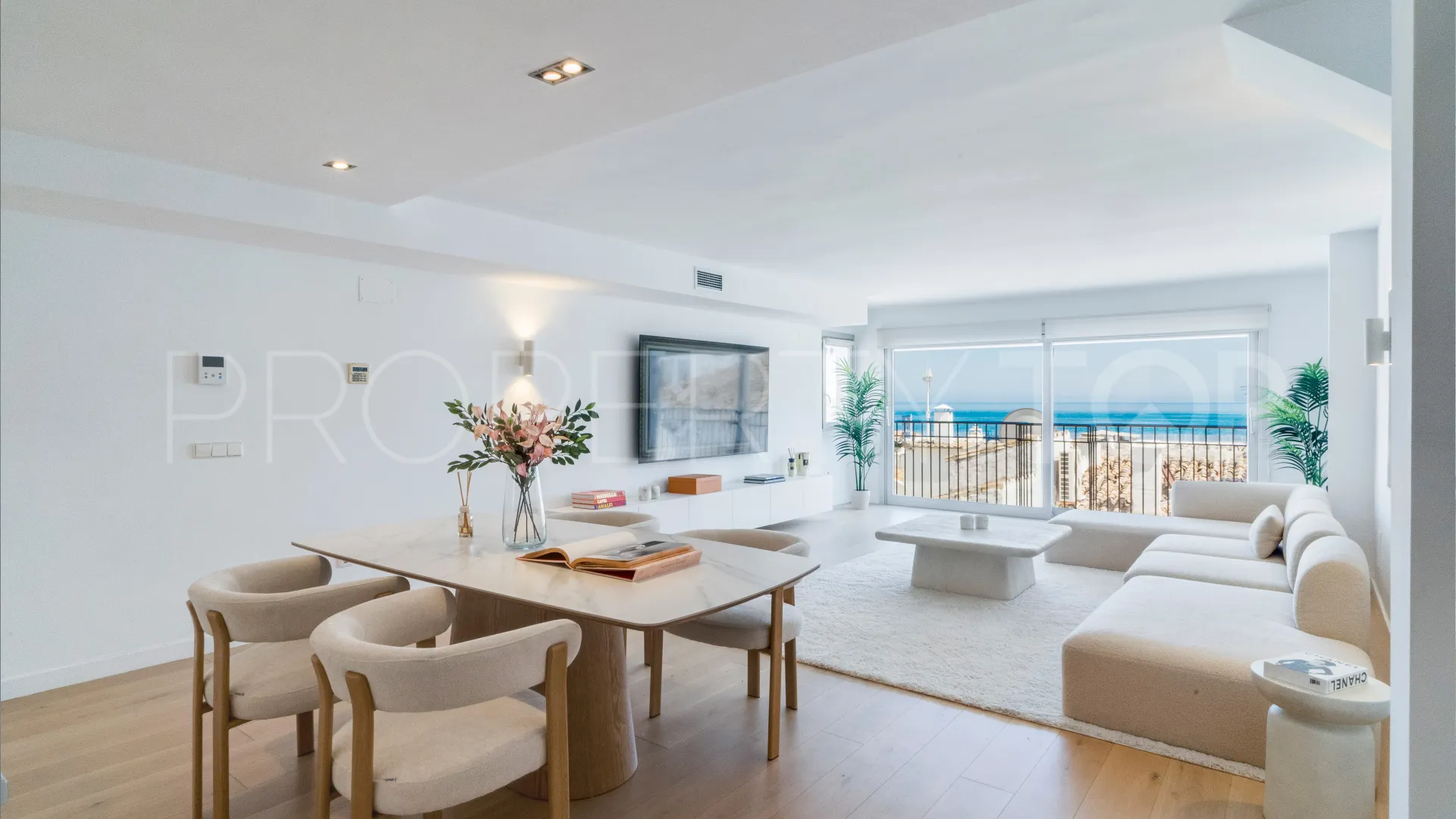 For sale apartment in Marbella - Puerto Banus