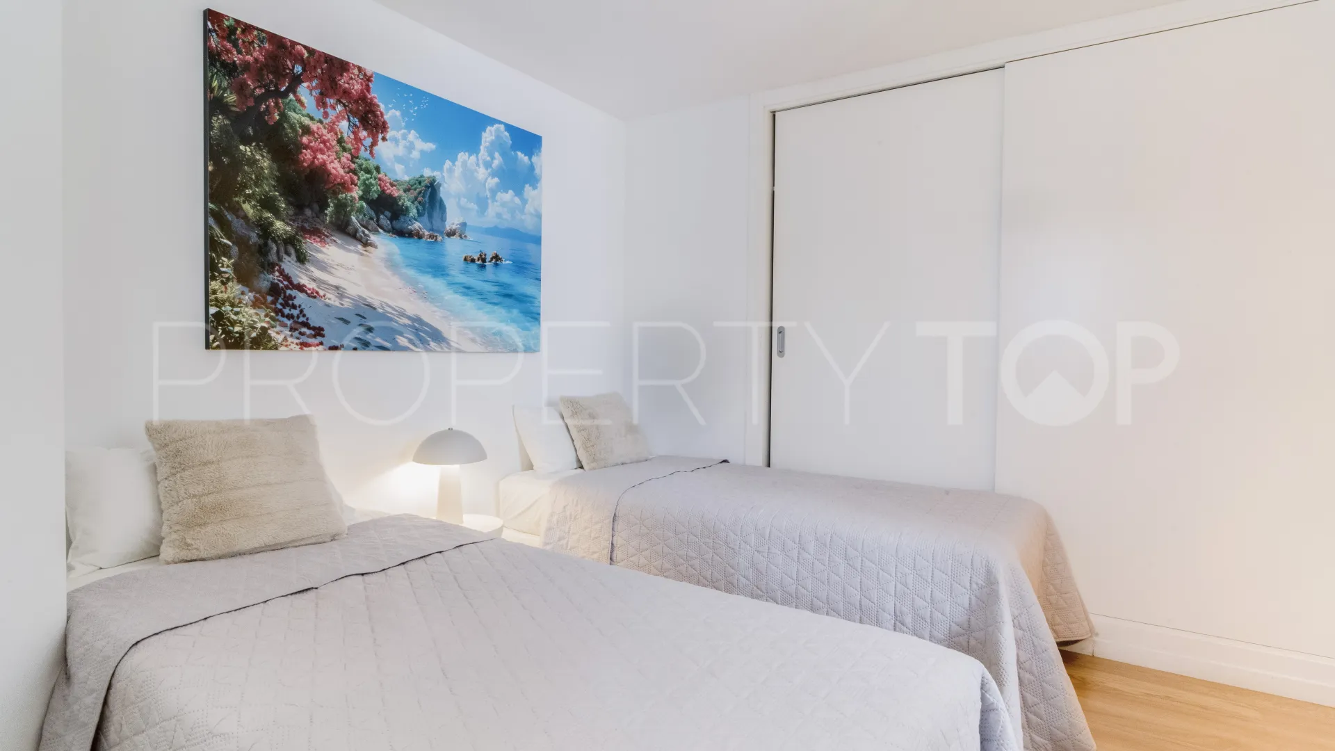 For sale apartment in Marbella - Puerto Banus