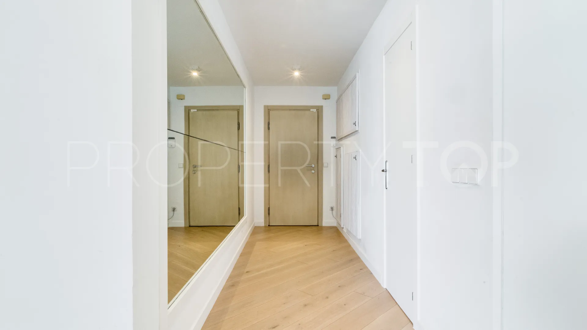 For sale apartment in Marbella - Puerto Banus