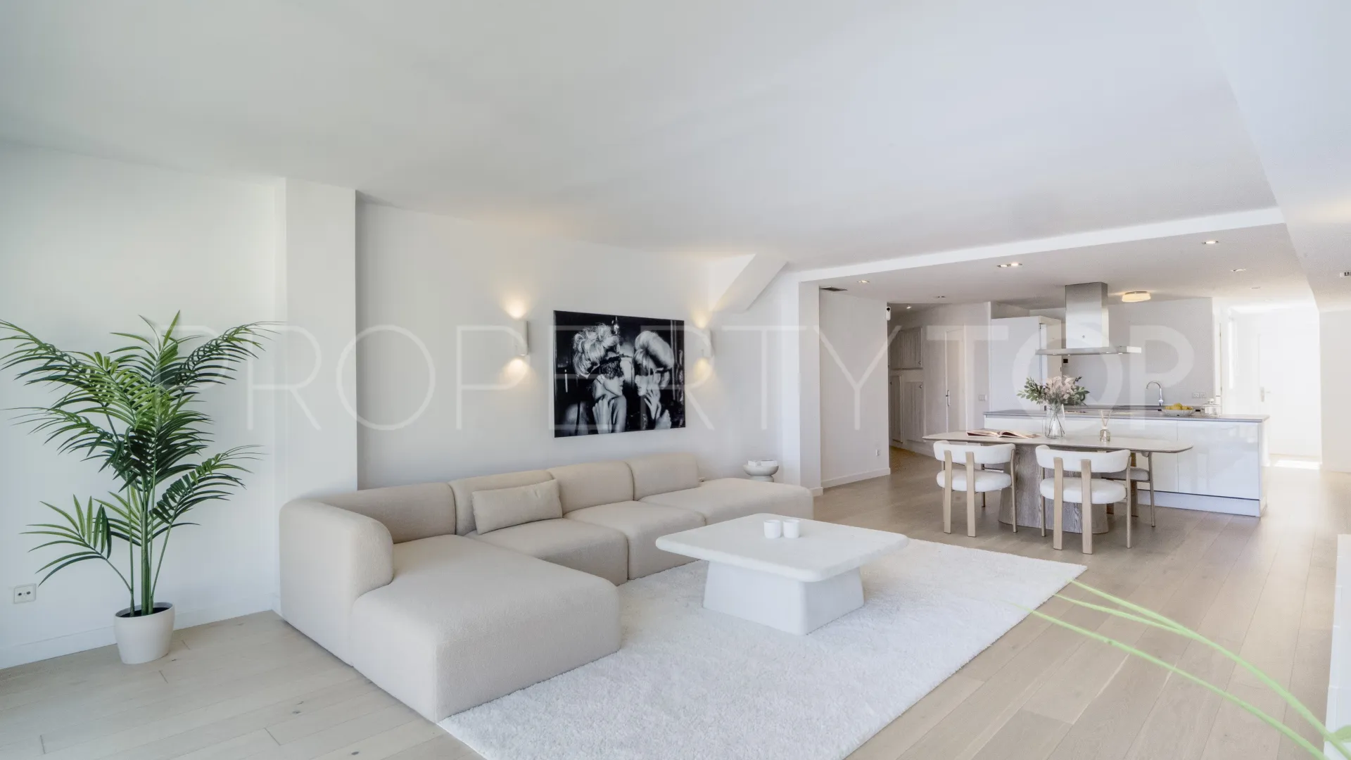 For sale apartment in Marbella - Puerto Banus