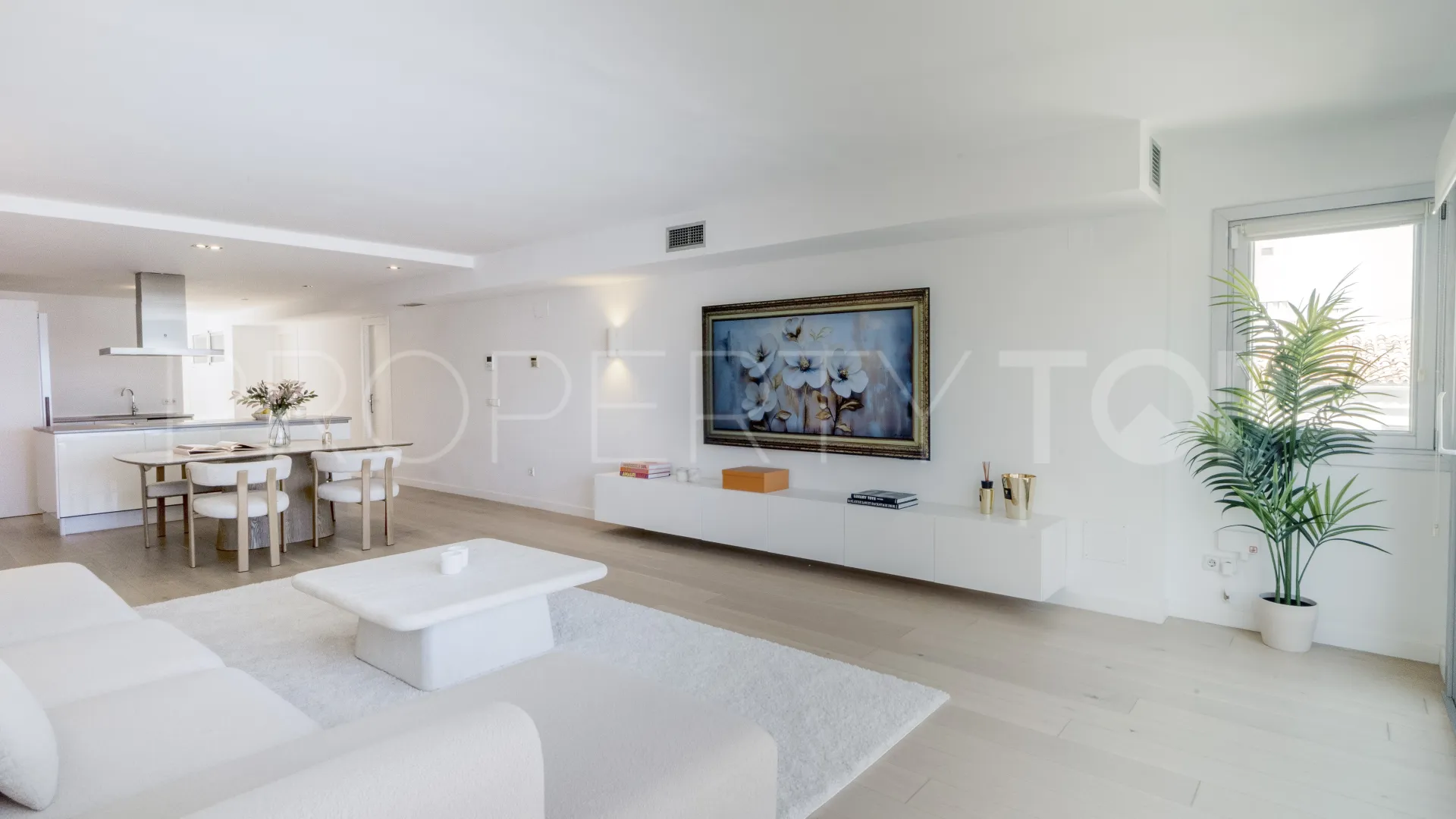 For sale apartment in Marbella - Puerto Banus