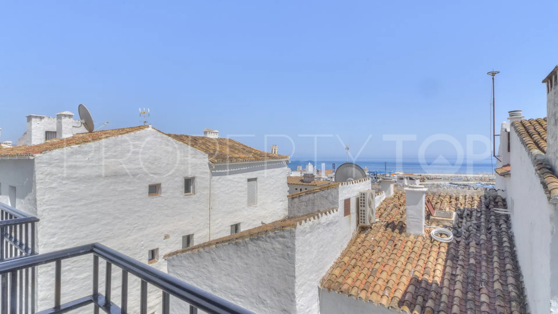 For sale apartment in Marbella - Puerto Banus