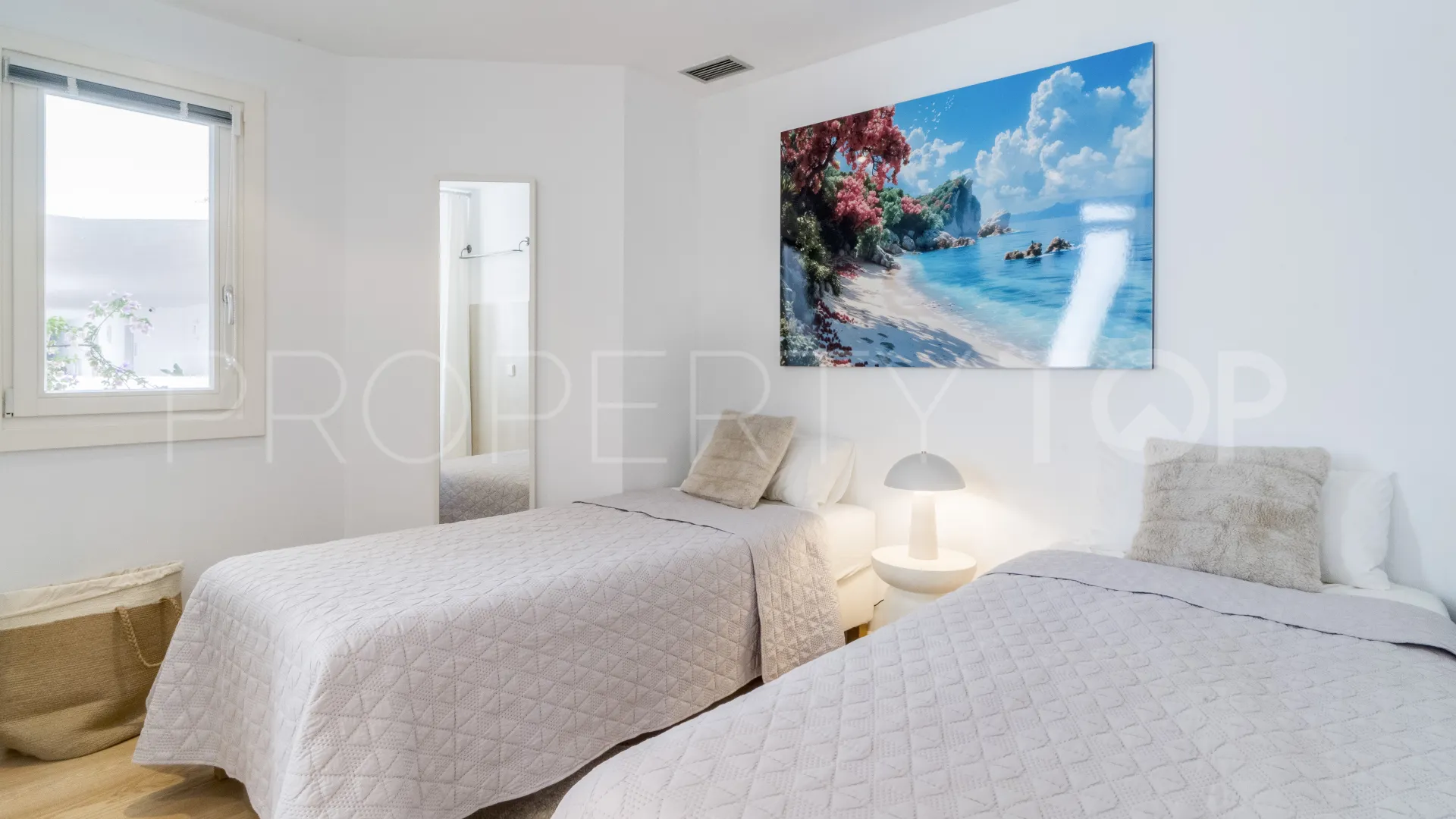 For sale apartment in Marbella - Puerto Banus