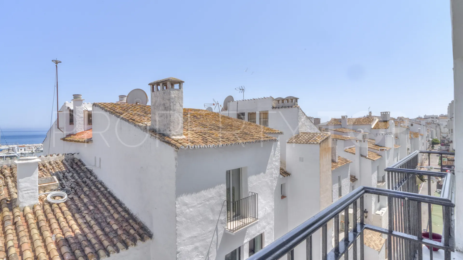 For sale apartment in Marbella - Puerto Banus