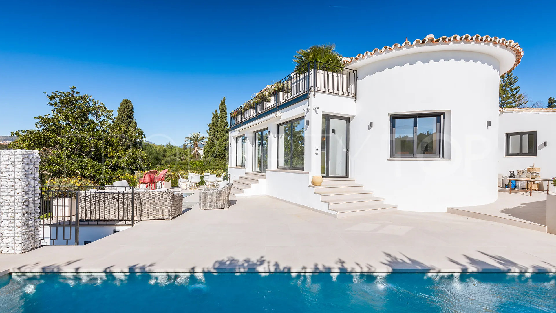 Comprar villa en Guadalmina Alta