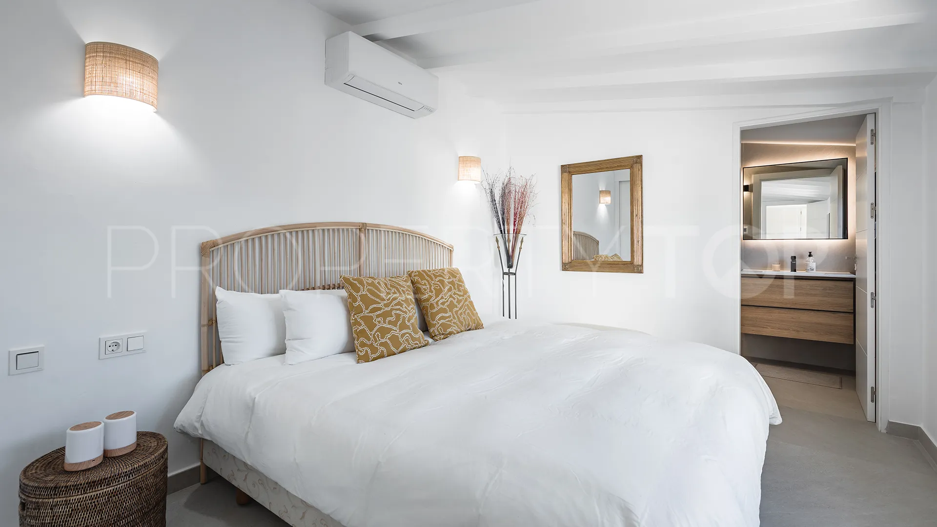 Comprar villa en Guadalmina Alta