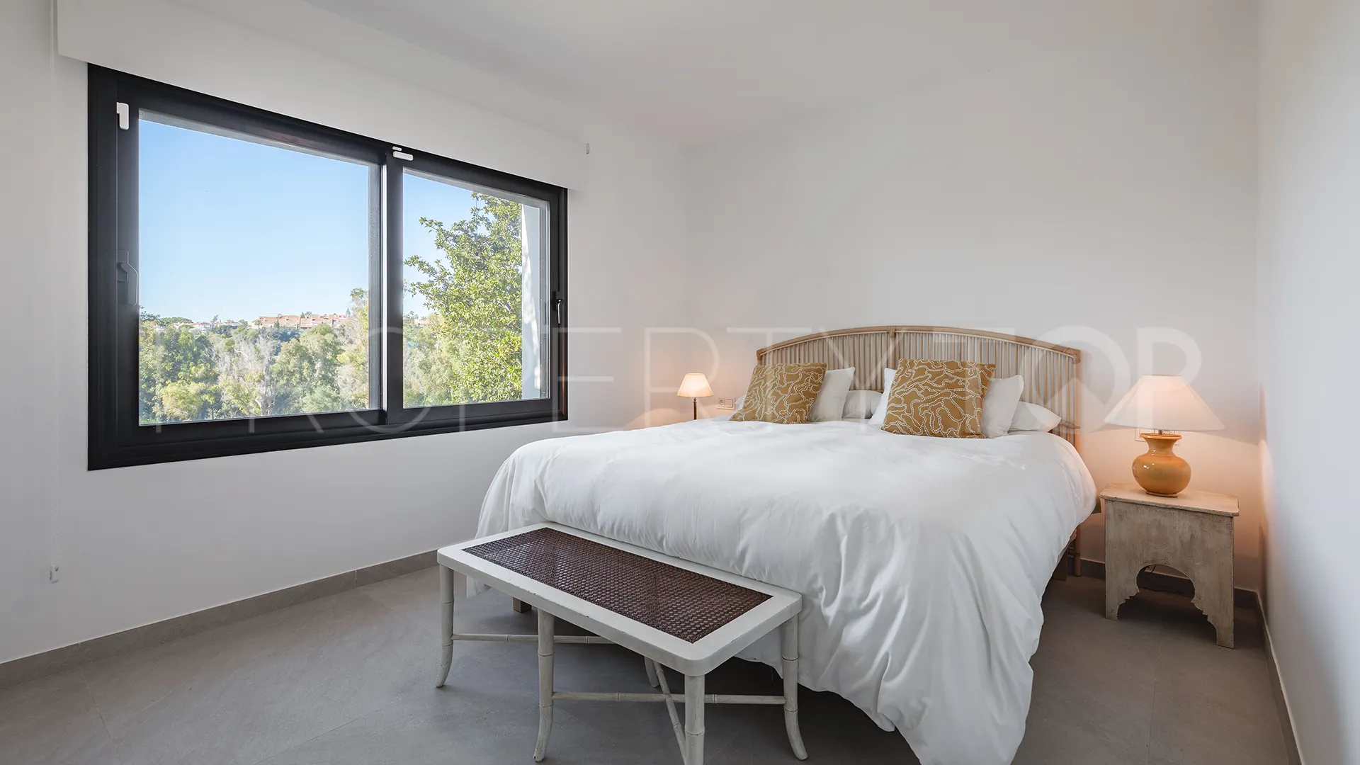 Comprar villa en Guadalmina Alta