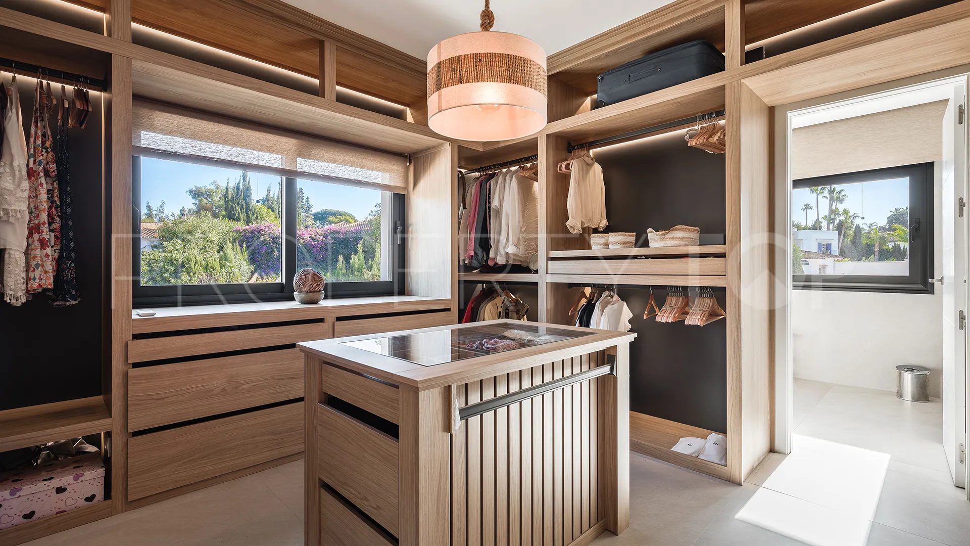 Comprar villa en Guadalmina Alta