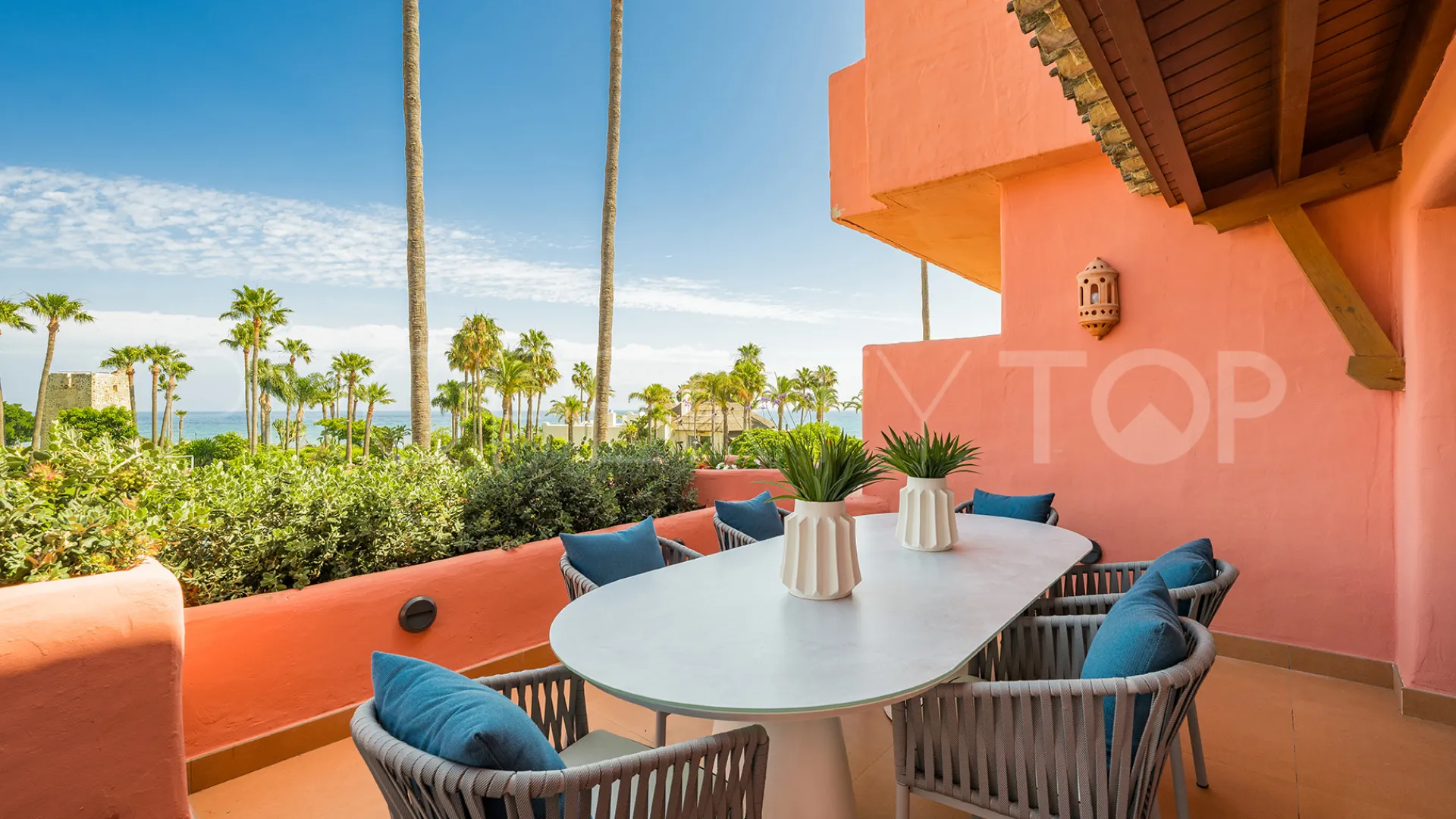 Se vende apartamento de 3 dormitorios en Cabo Bermejo