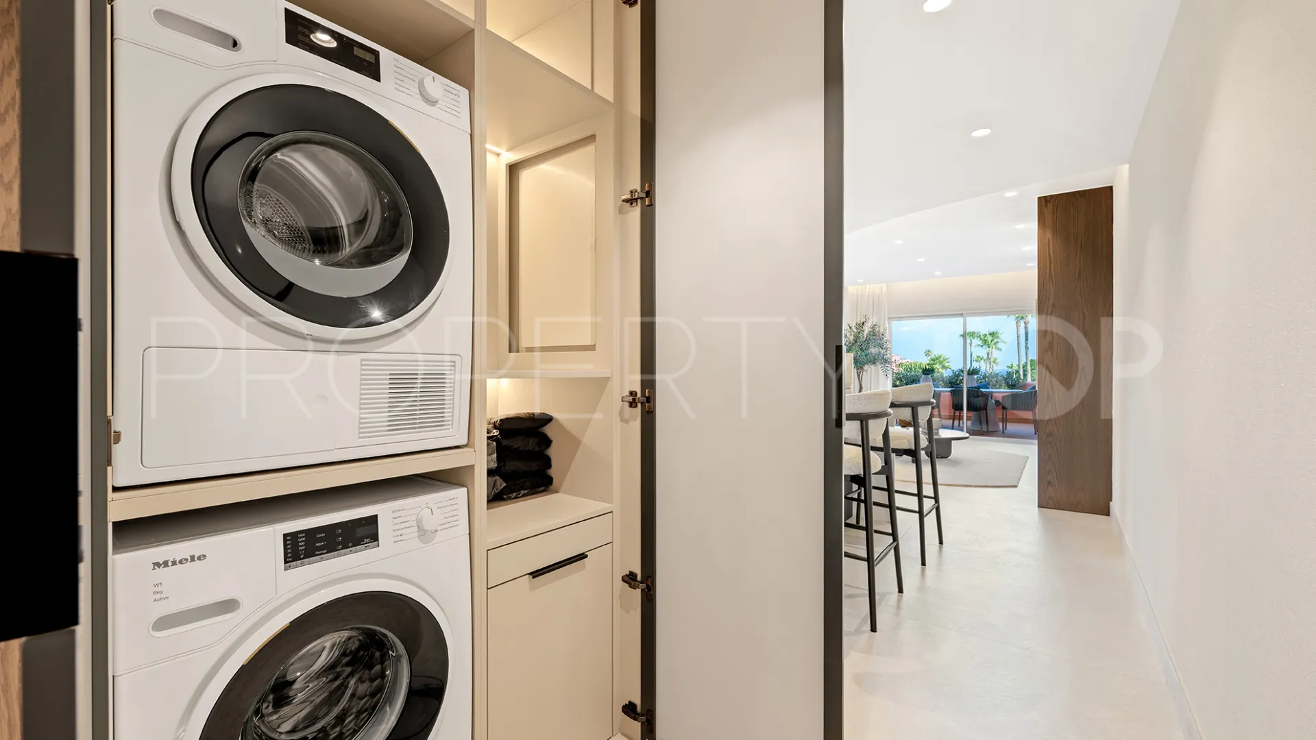 Se vende apartamento de 3 dormitorios en Cabo Bermejo