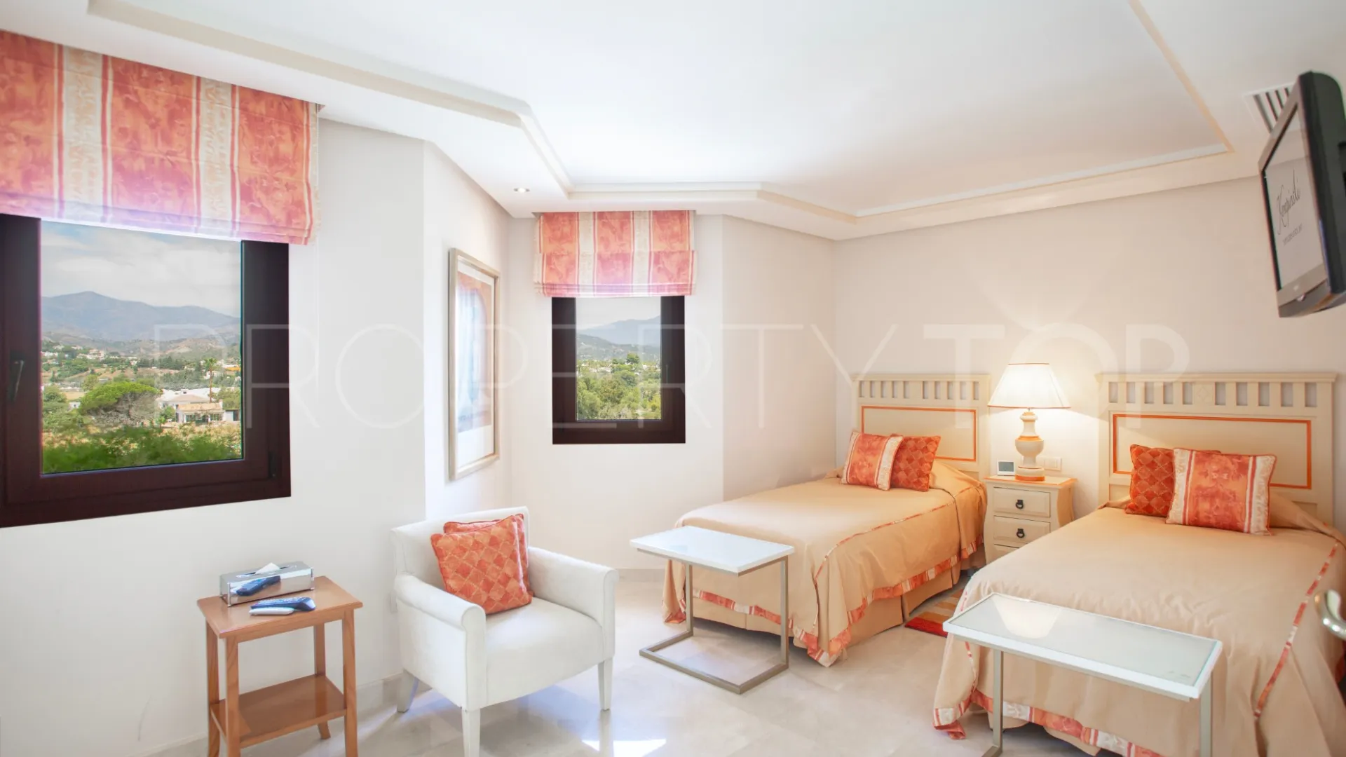 6 bedrooms penthouse in Melia Hacienda del Mar for sale