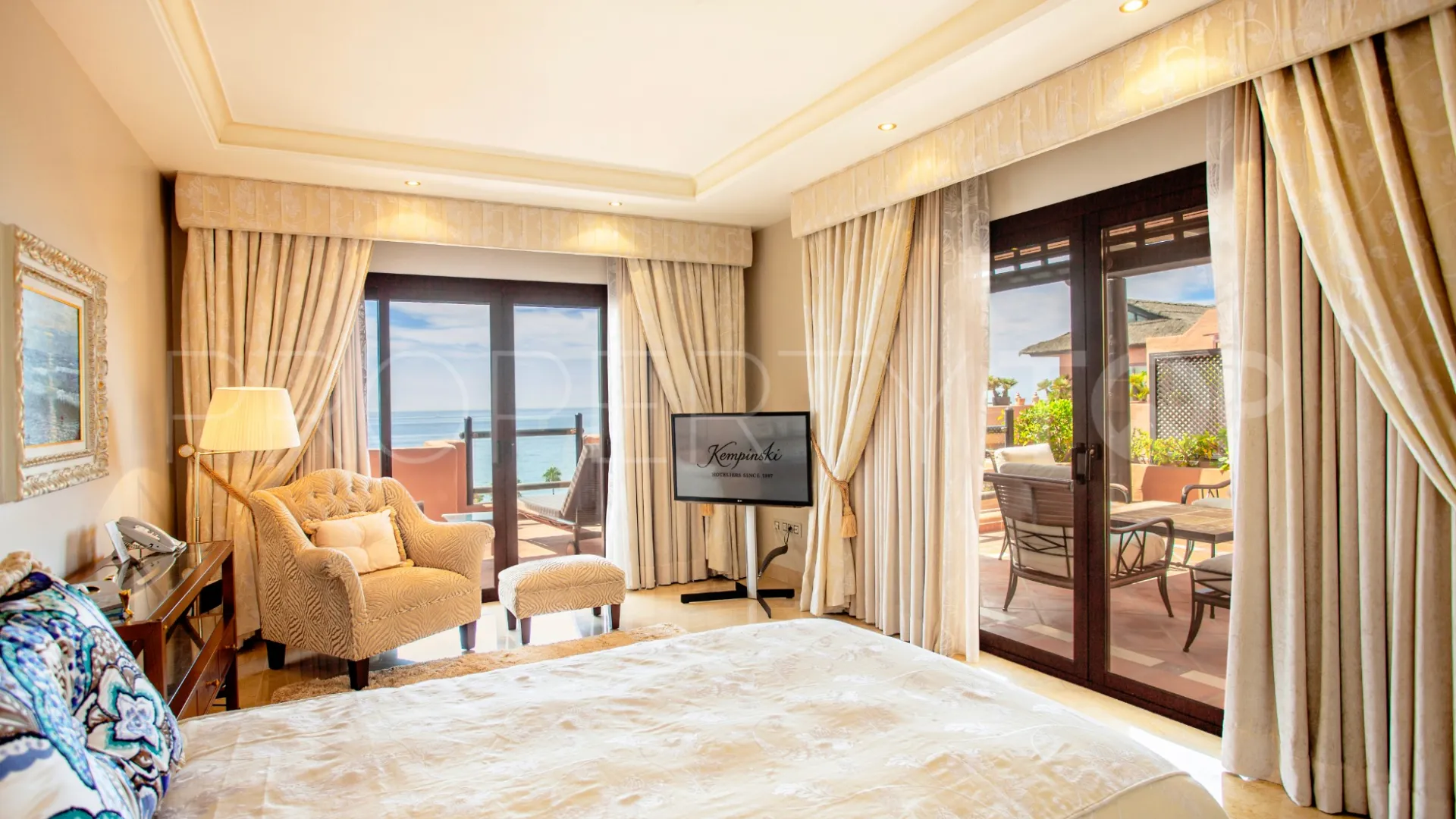 6 bedrooms penthouse in Melia Hacienda del Mar for sale