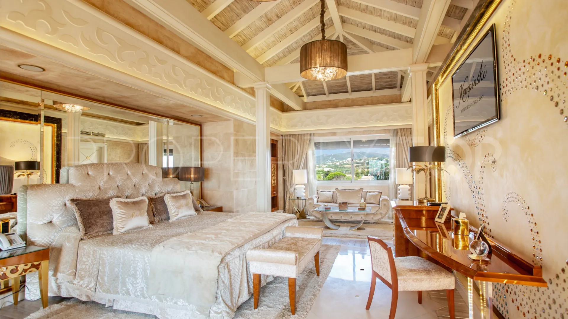 6 bedrooms penthouse in Melia Hacienda del Mar for sale