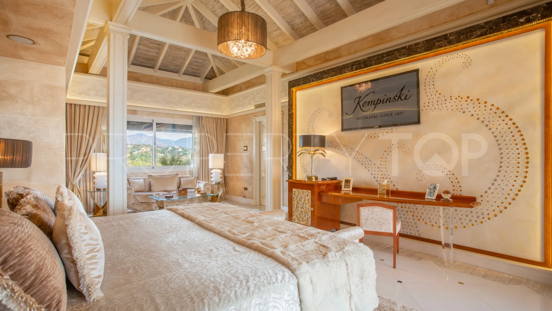 6 bedrooms penthouse in Melia Hacienda del Mar for sale