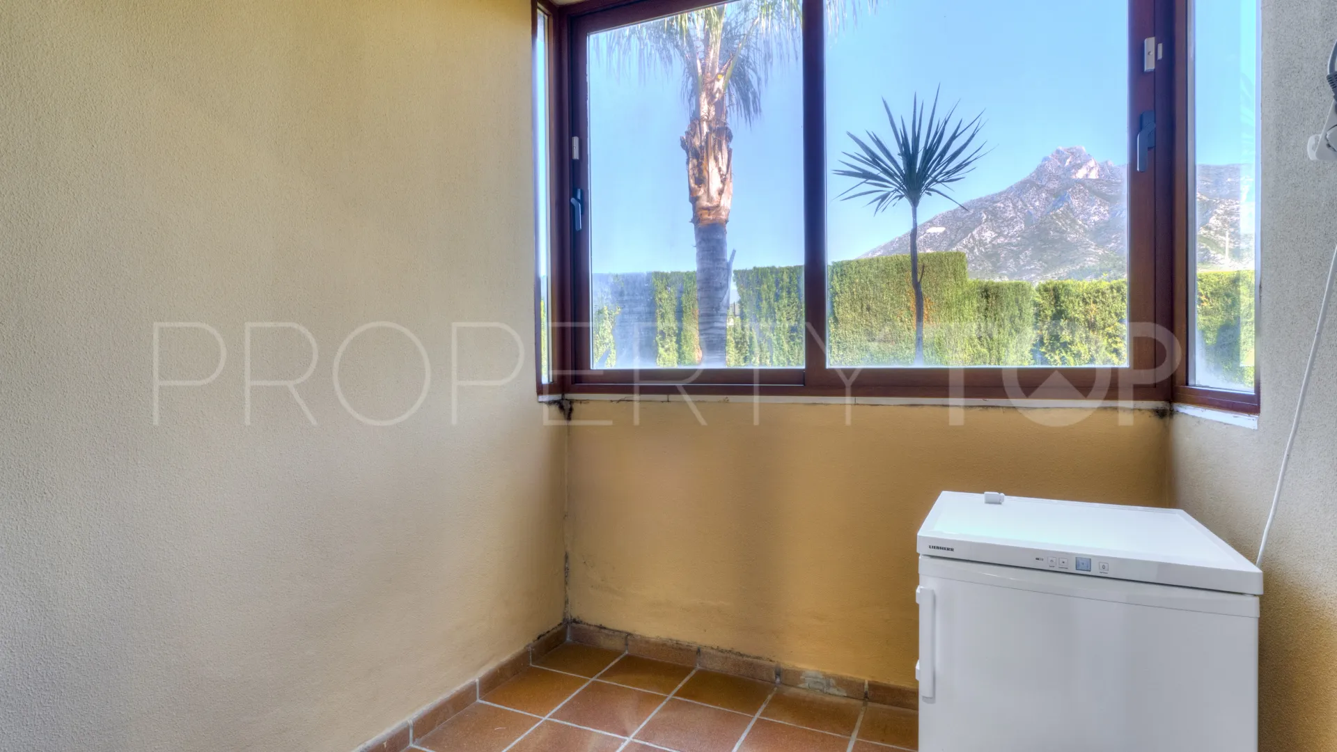 La Quinta del Virrey 2 bedrooms ground floor apartment for sale