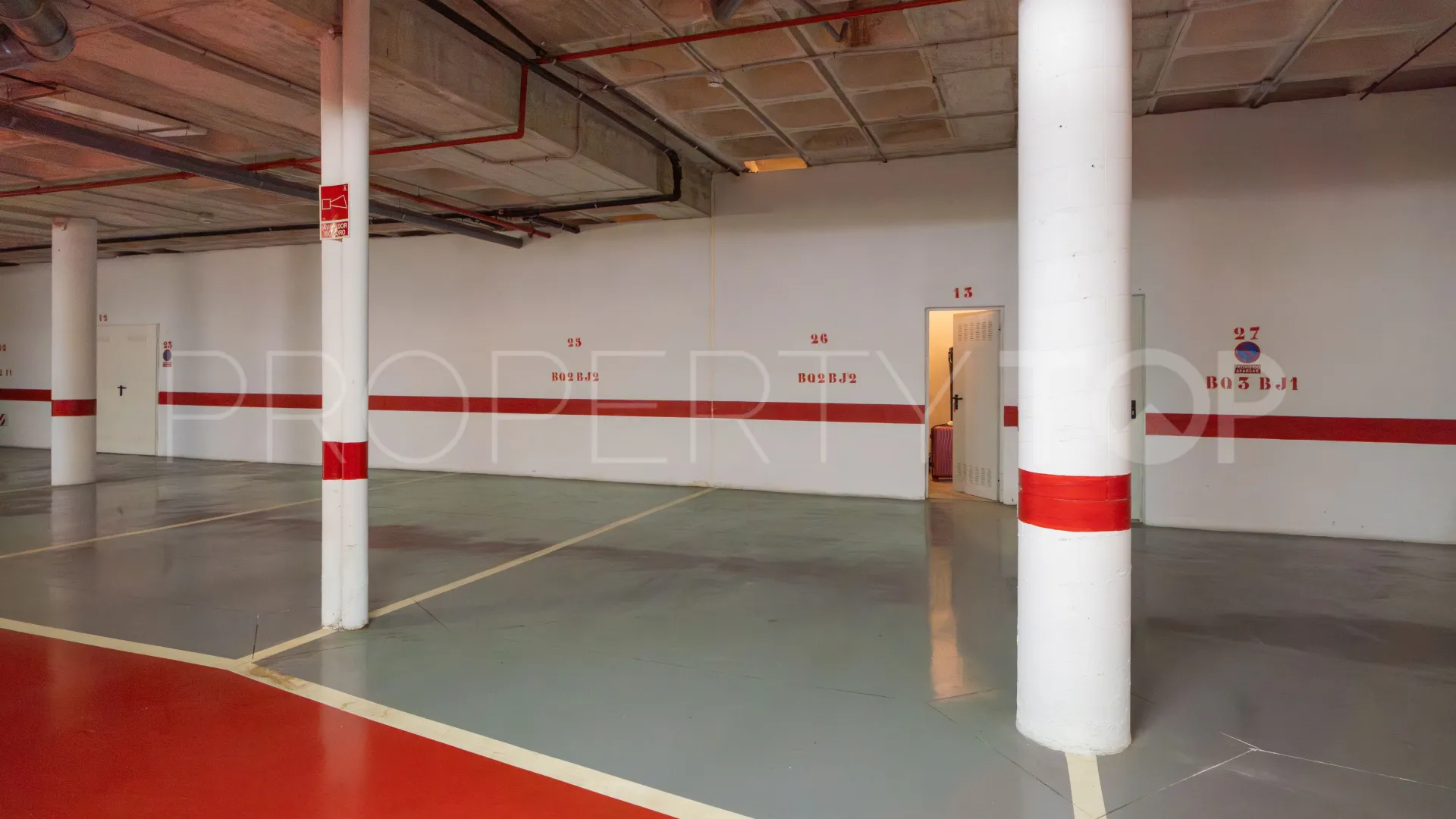 La Quinta del Virrey 2 bedrooms ground floor apartment for sale
