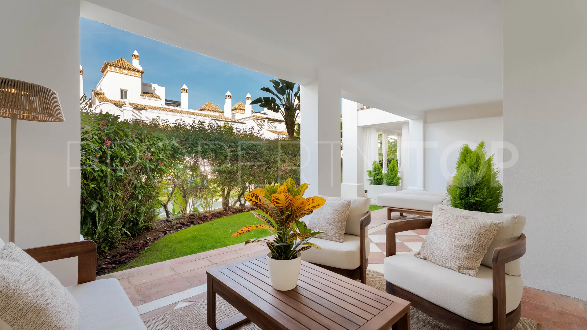 3 bedrooms ground floor apartment in Montebello Hills for sale