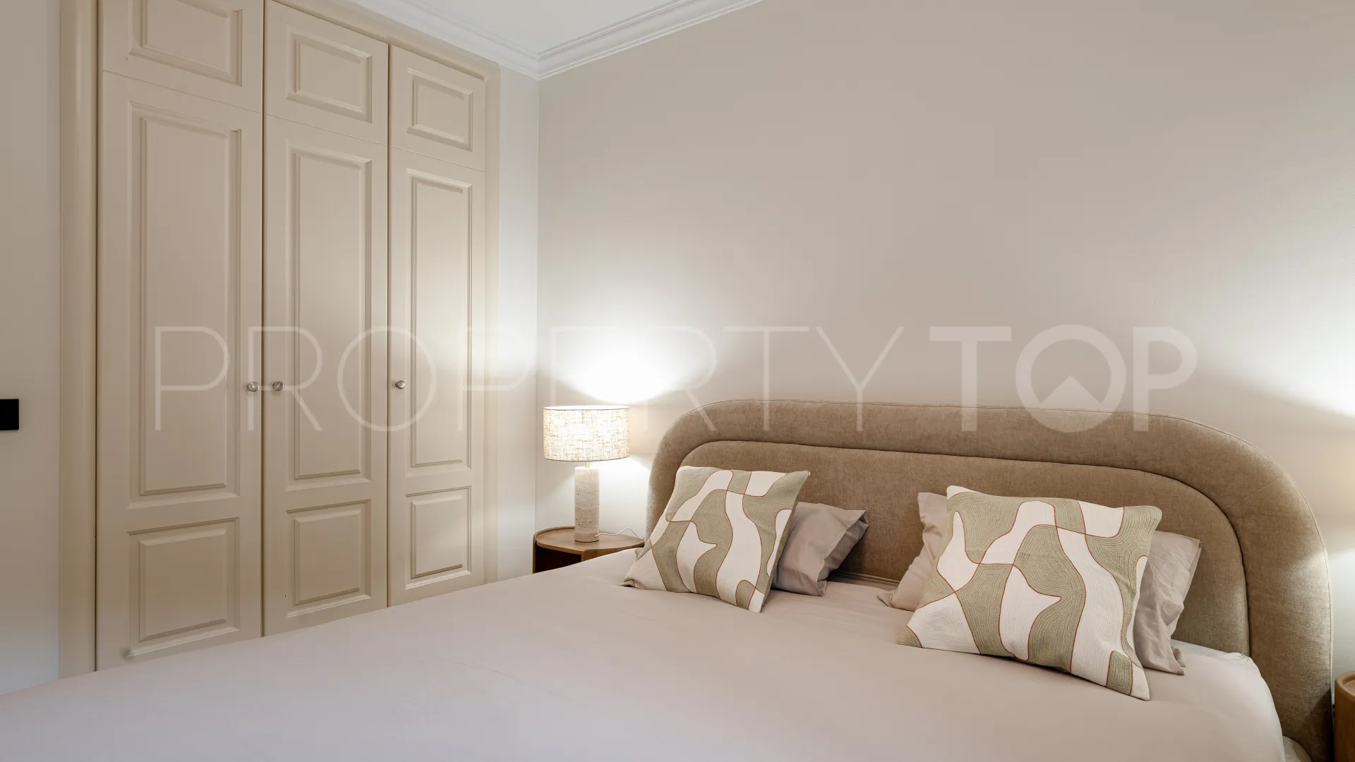 3 bedrooms ground floor apartment in Montebello Hills for sale