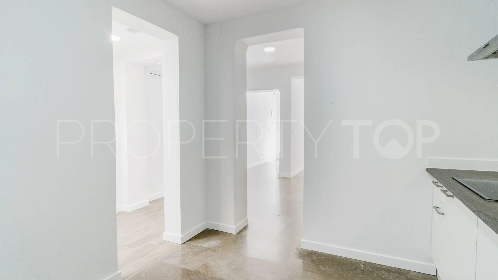 2 bedrooms town house for sale in Coin Centro