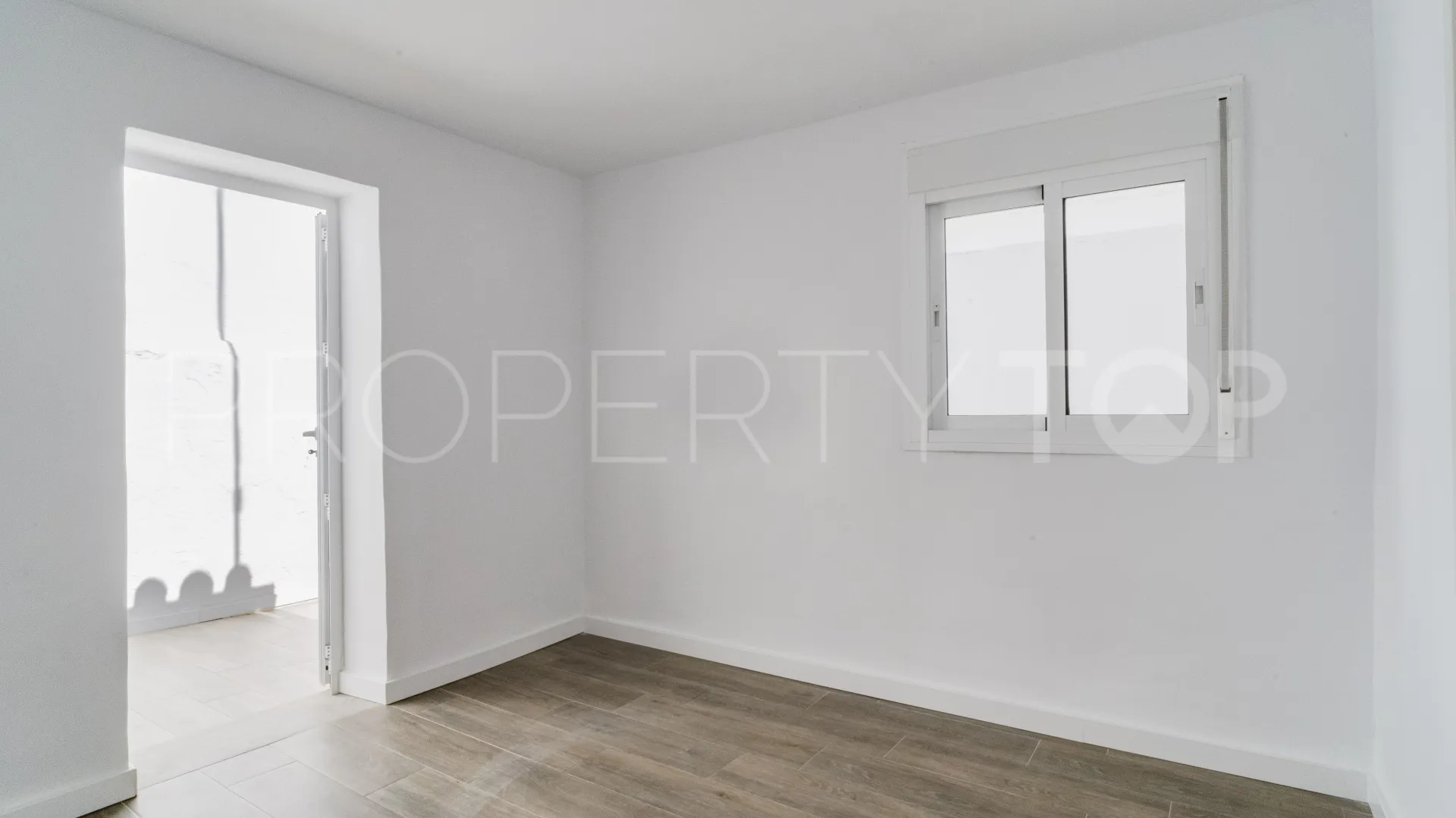 2 bedrooms town house for sale in Coin Centro