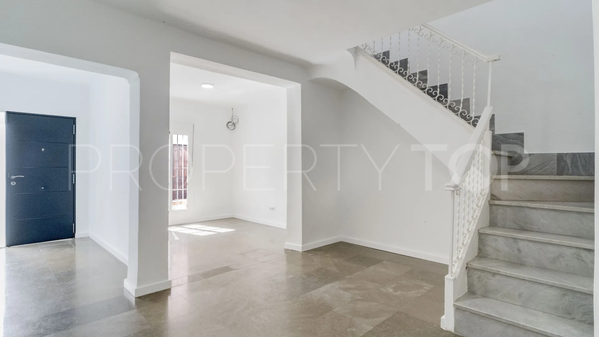 2 bedrooms town house for sale in Coin Centro