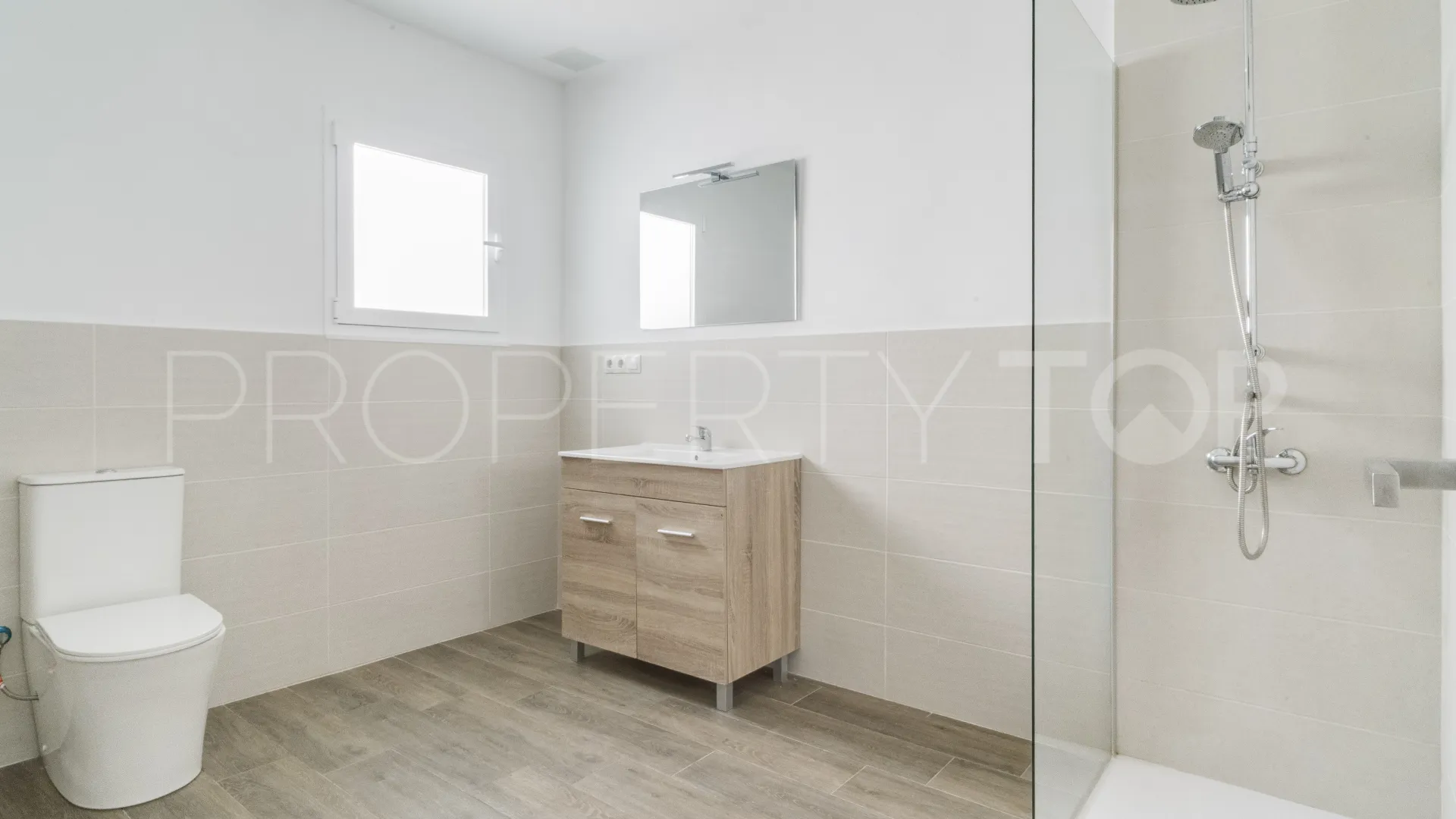 2 bedrooms town house for sale in Coin Centro