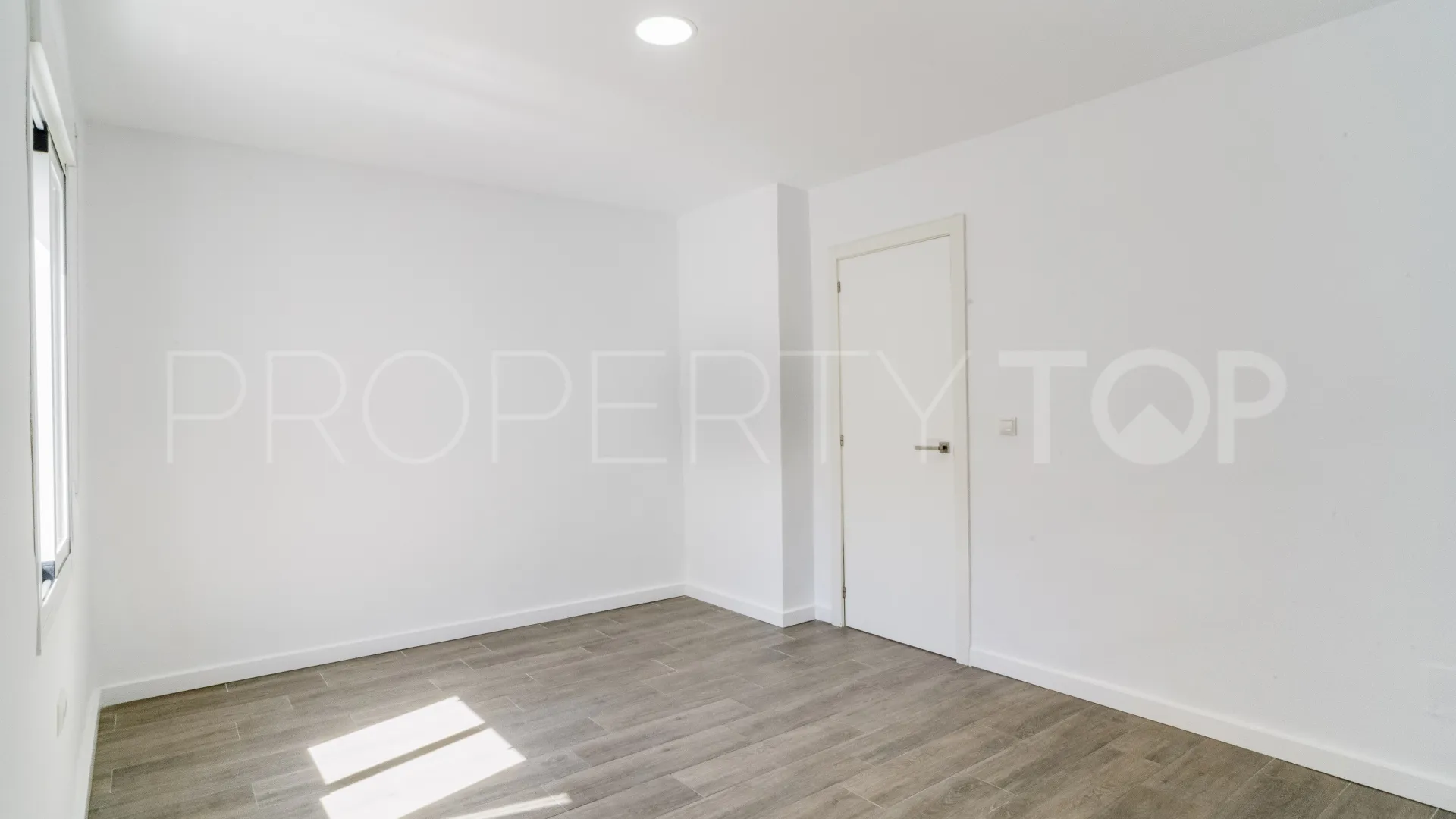 2 bedrooms town house for sale in Coin Centro