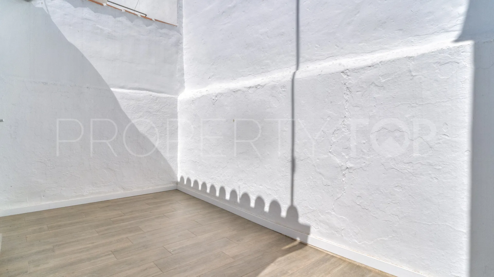 2 bedrooms town house for sale in Coin Centro