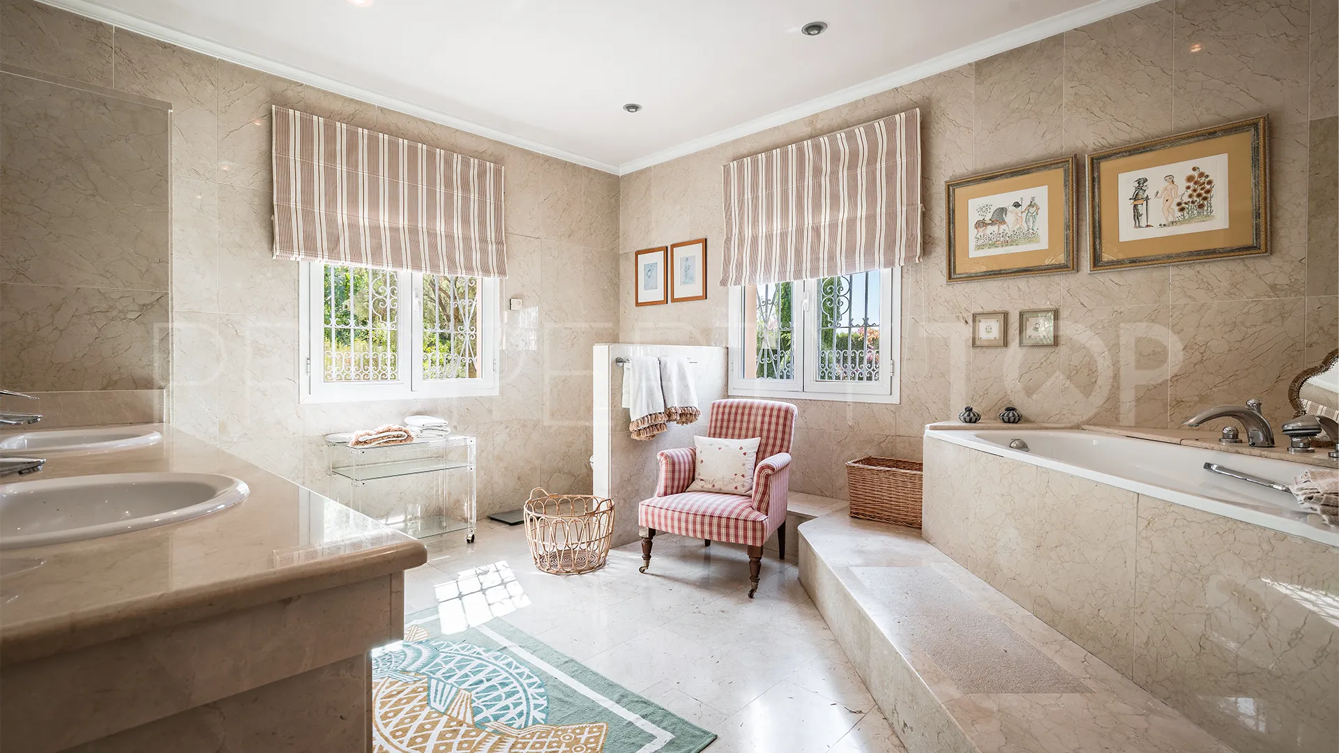 Villa en venta en Fuente del Espanto de 4 dormitorios