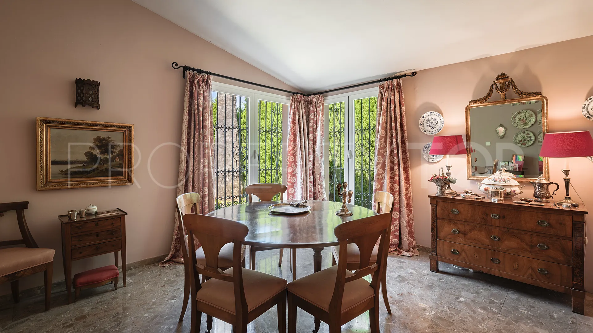 Villa en venta en Fuente del Espanto de 4 dormitorios