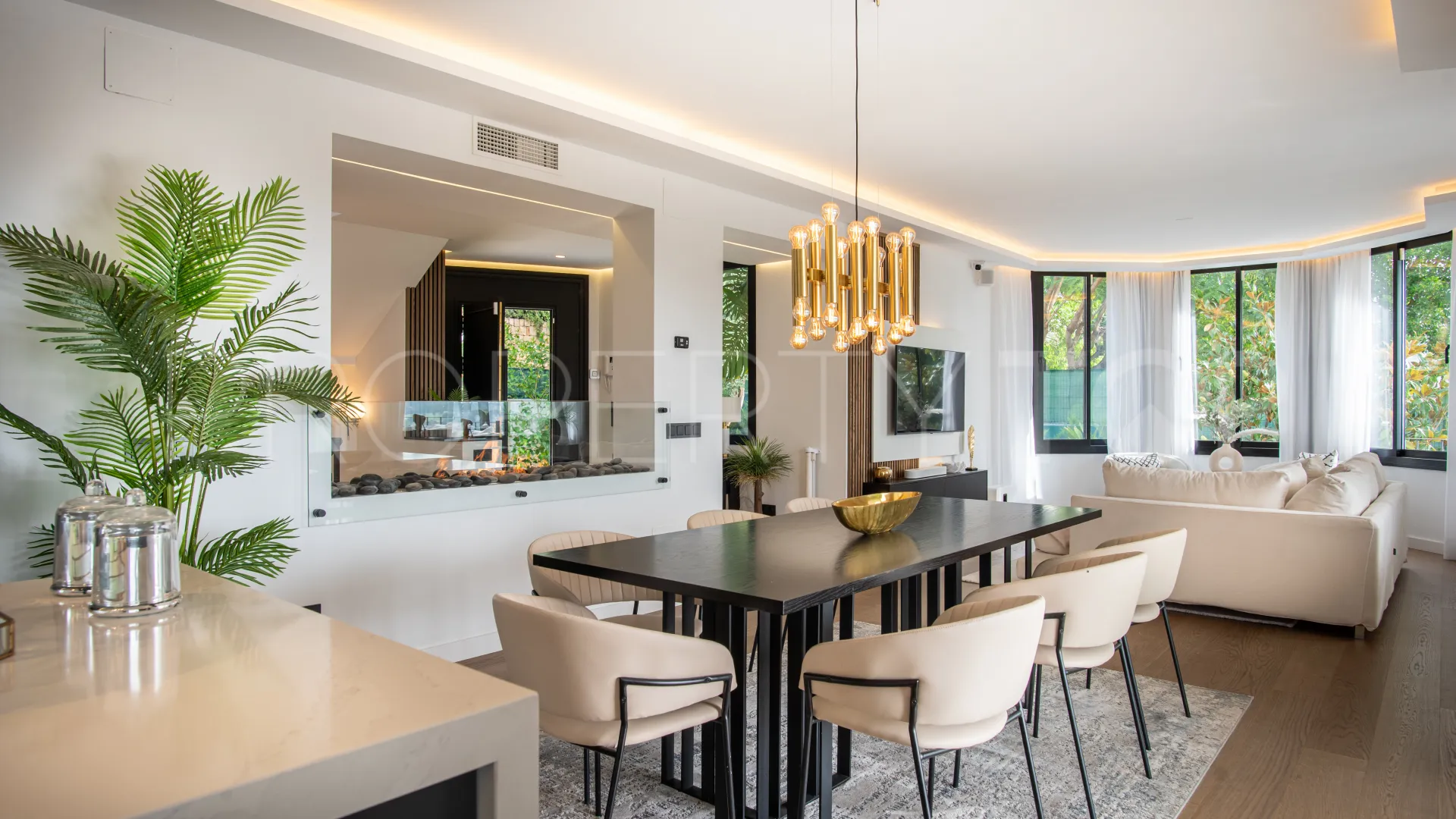 Comprar villa en La Quinta