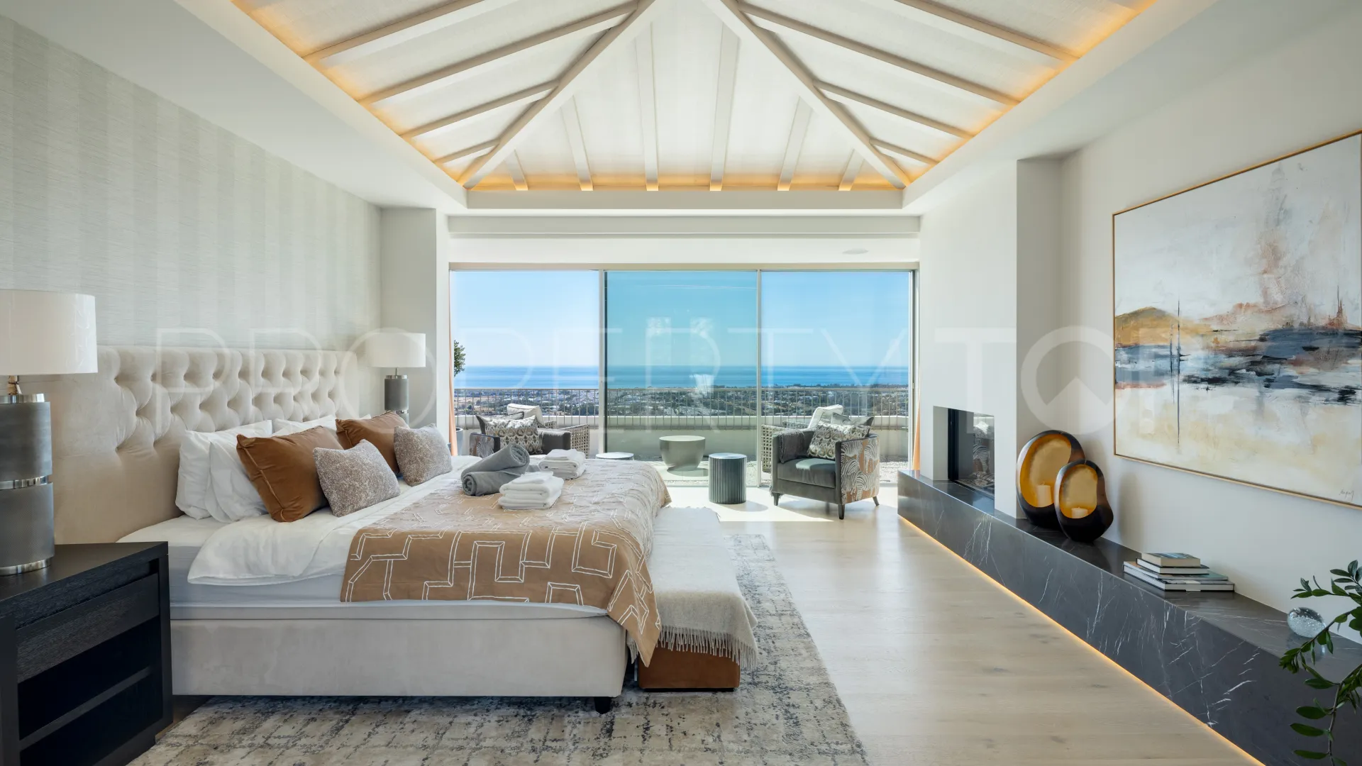 Villa with 7 bedrooms for sale in Monte Halcones