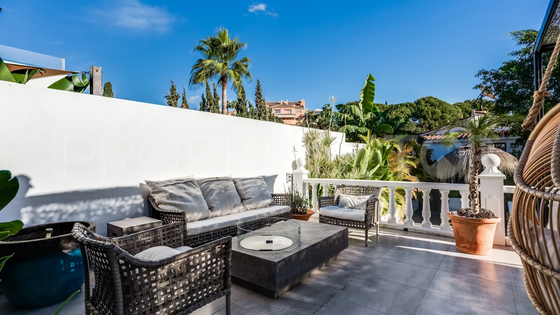 Nueva Andalucia, villa a la venta