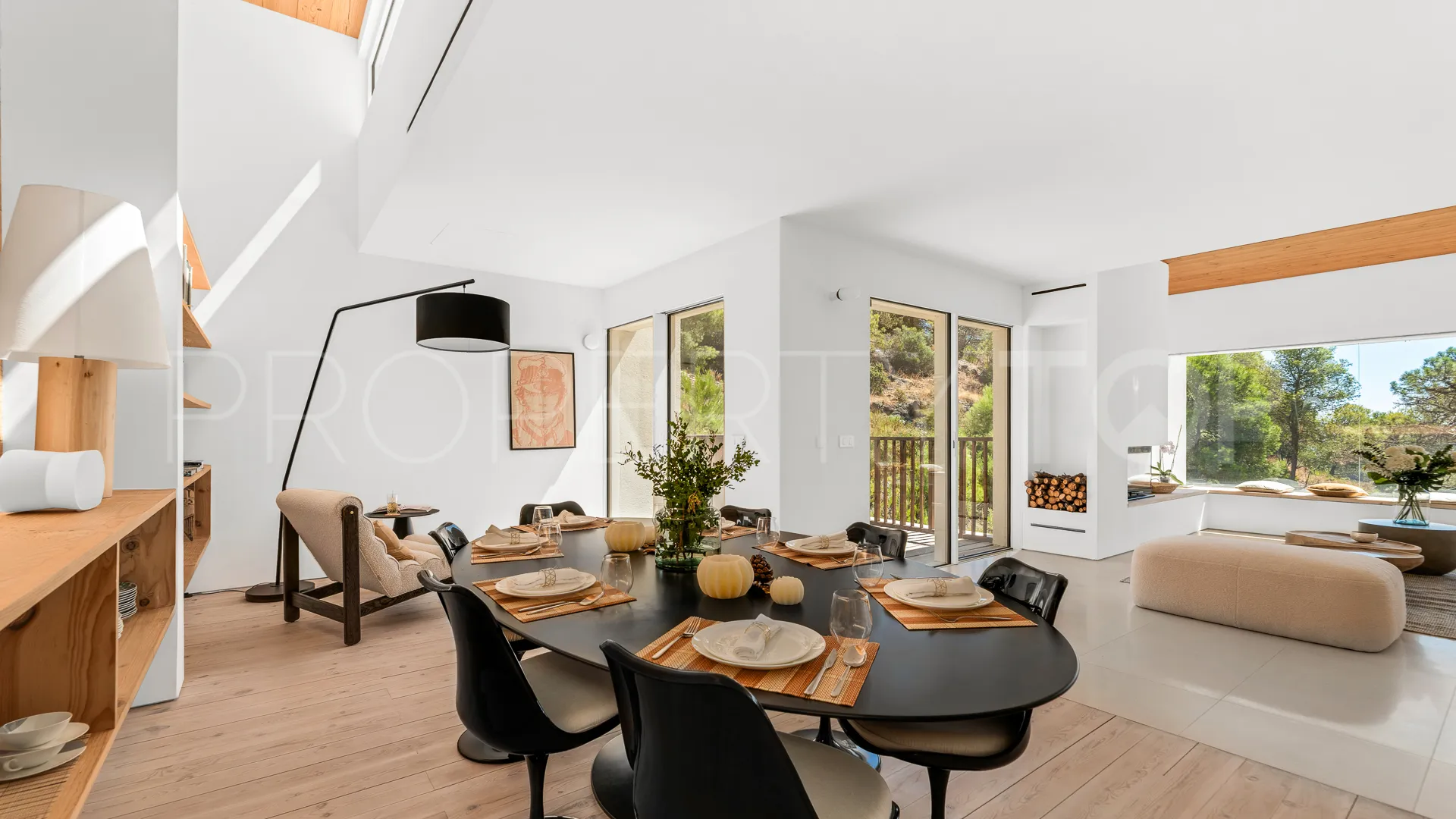 For sale villa with 5 bedrooms in El Madroñal