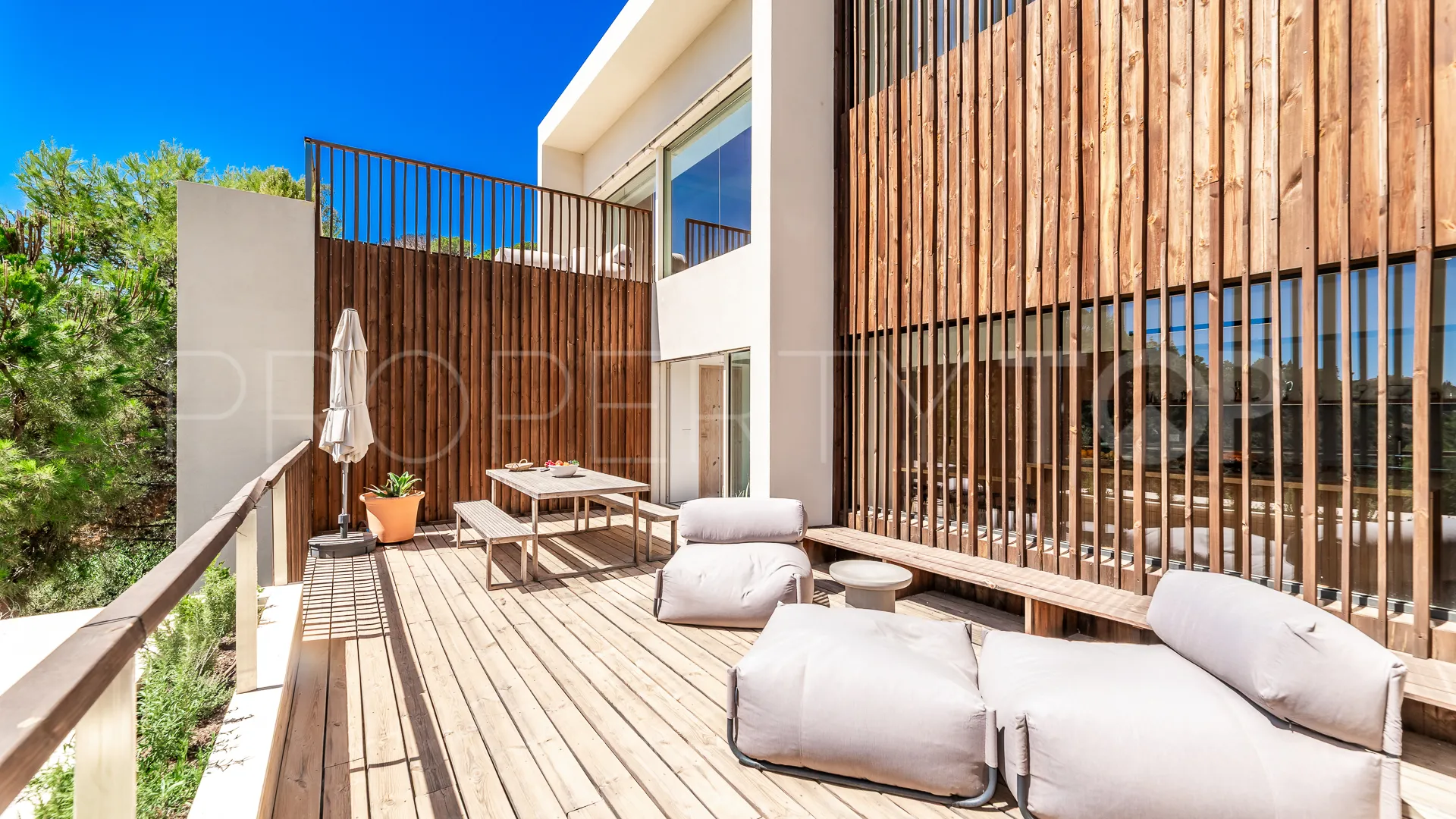 For sale villa with 5 bedrooms in El Madroñal