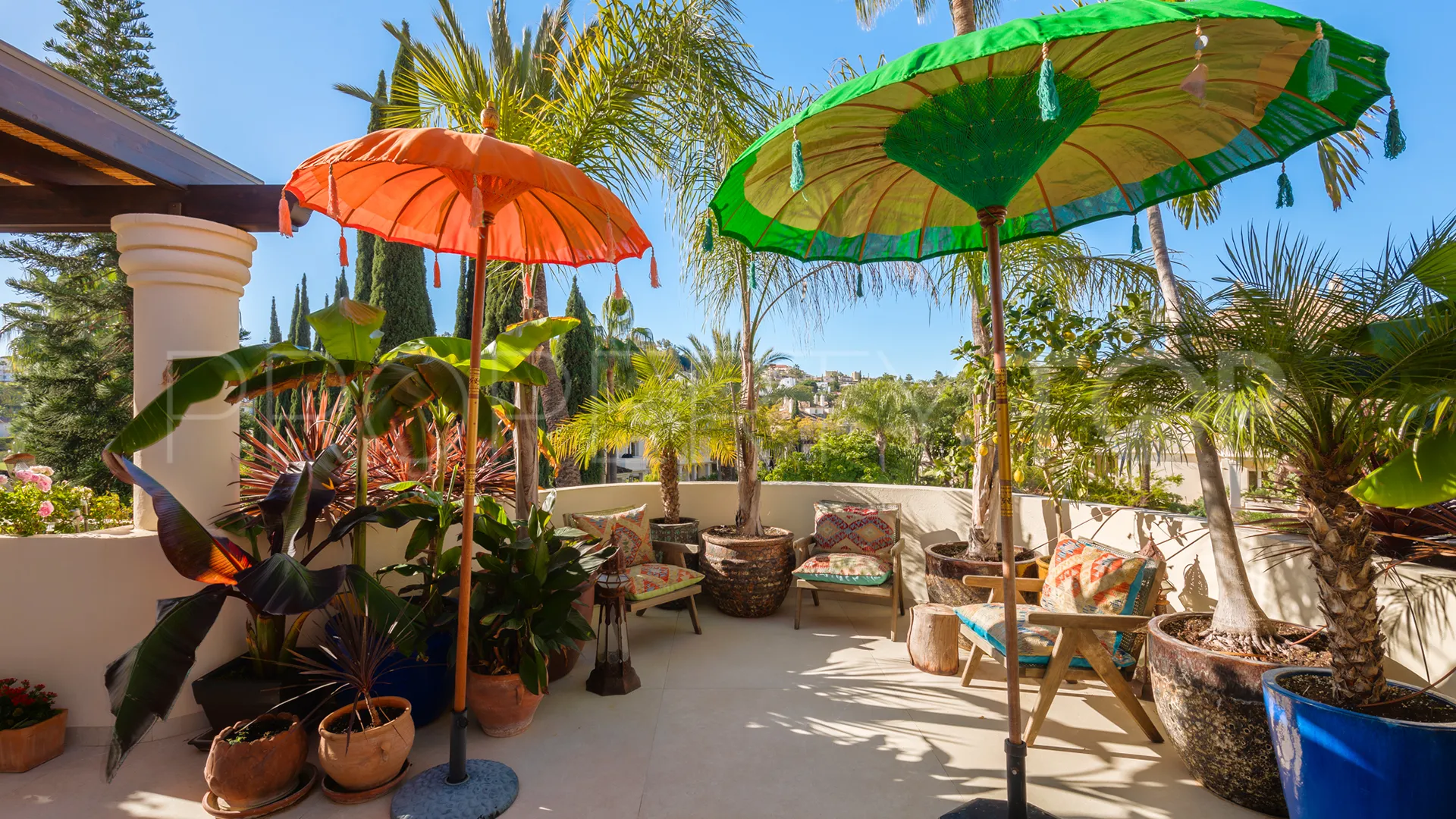 3 bedrooms duplex penthouse in Las Alamandas for sale