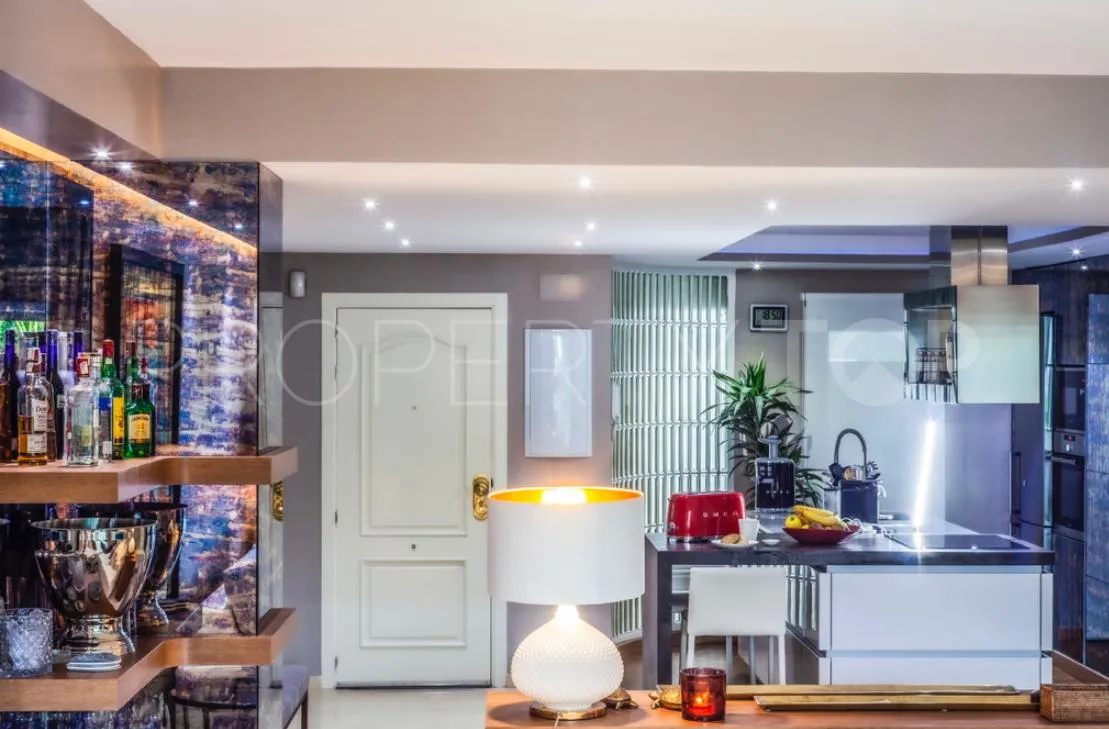Buy apartment in Las Lomas del Marbella Club