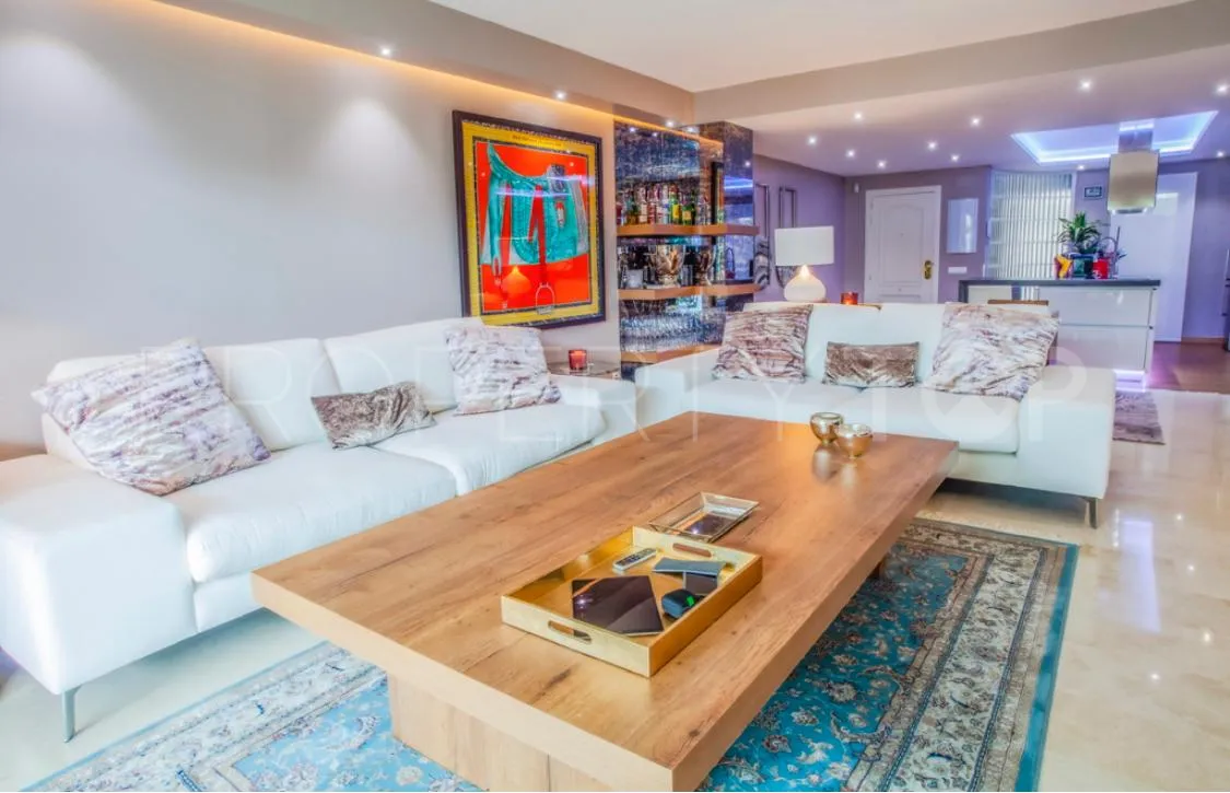 Buy apartment in Las Lomas del Marbella Club