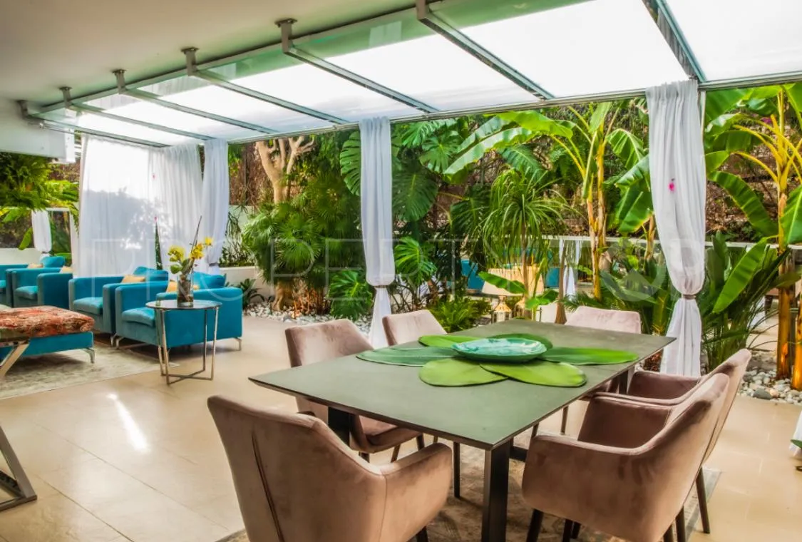 Buy apartment in Las Lomas del Marbella Club