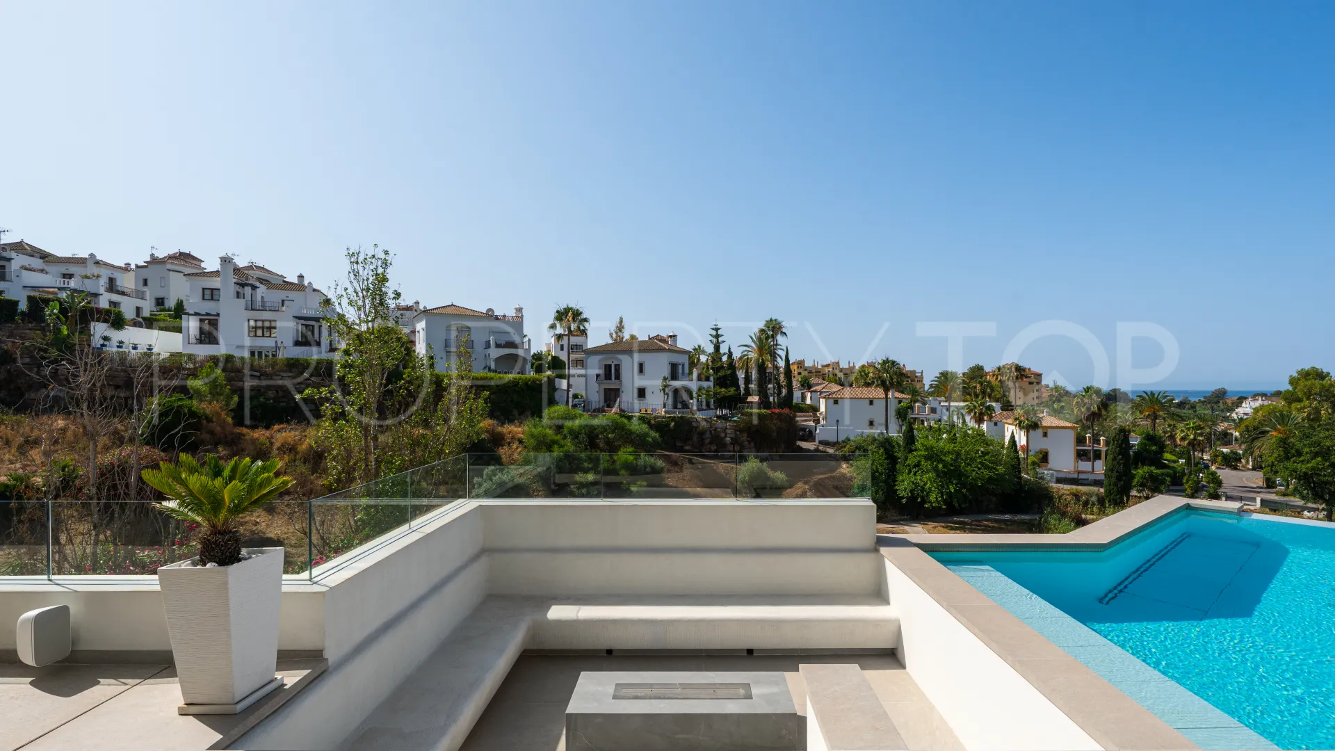 Villa for sale in La Resina Golf