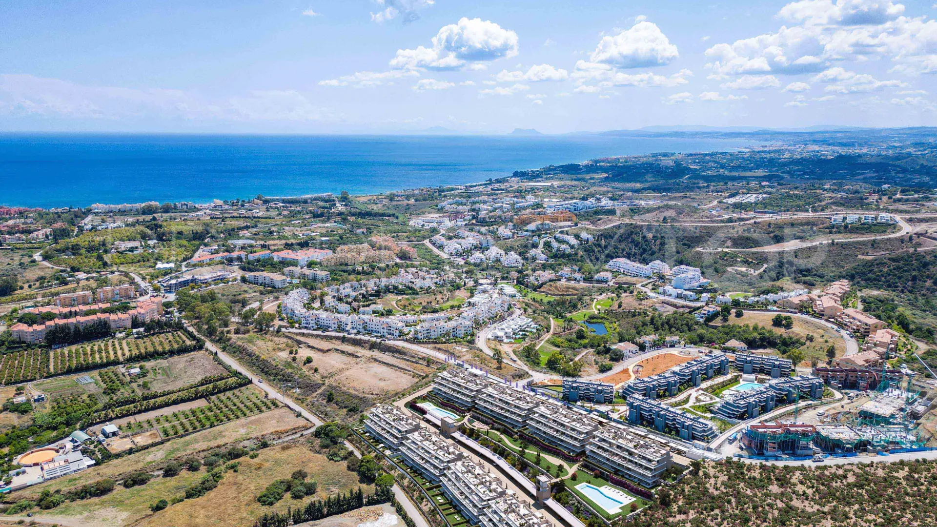 Apartment with 2 bedrooms for sale in Estepona East