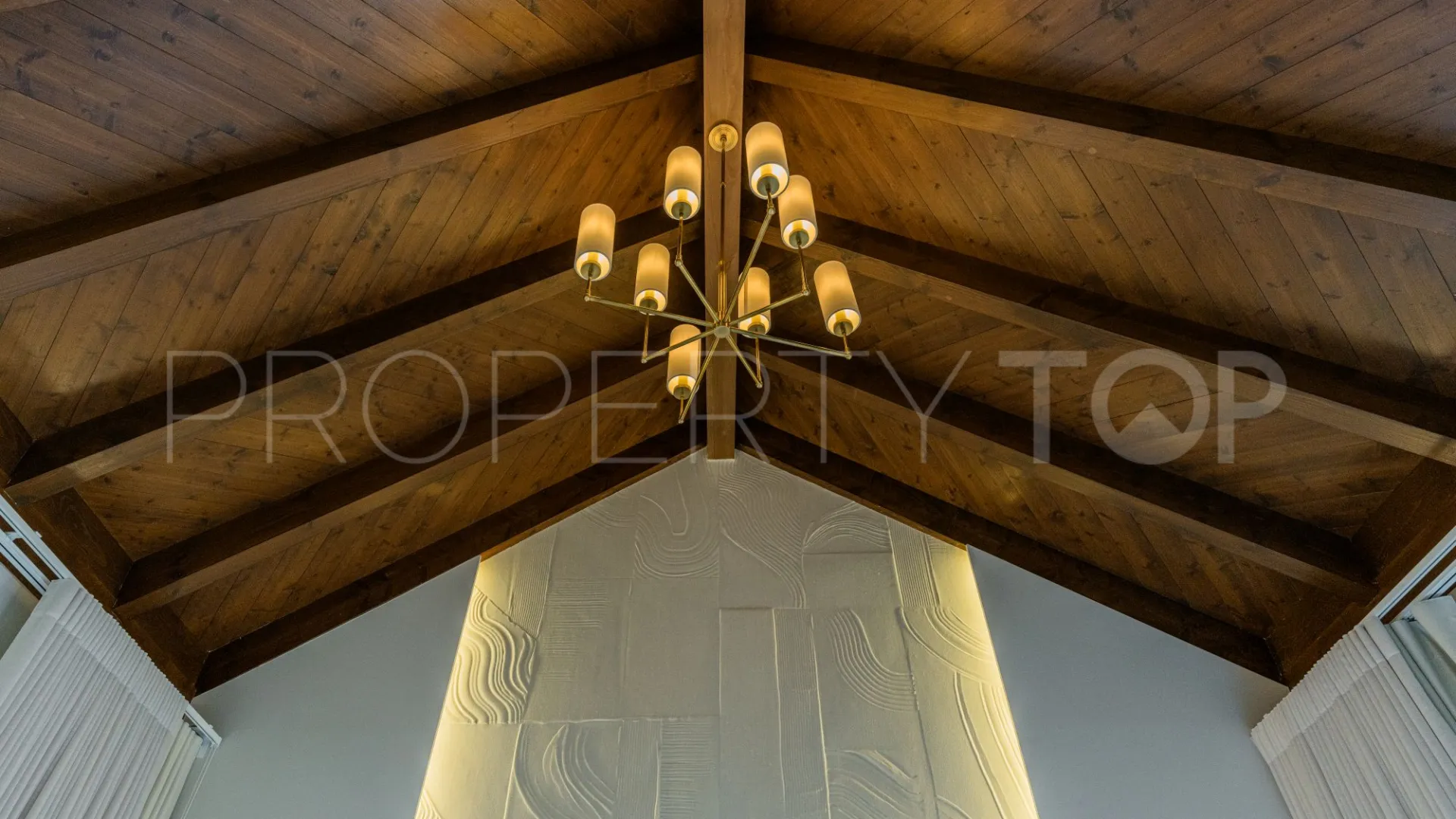 For sale duplex penthouse with 3 bedrooms in Torre Bermeja