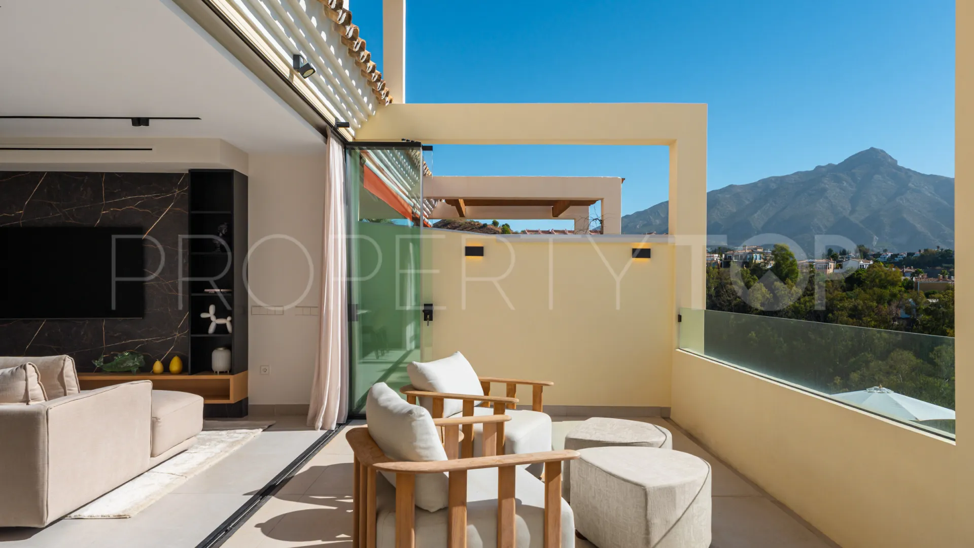 3 bedrooms Palacetes Los Belvederes apartment for sale