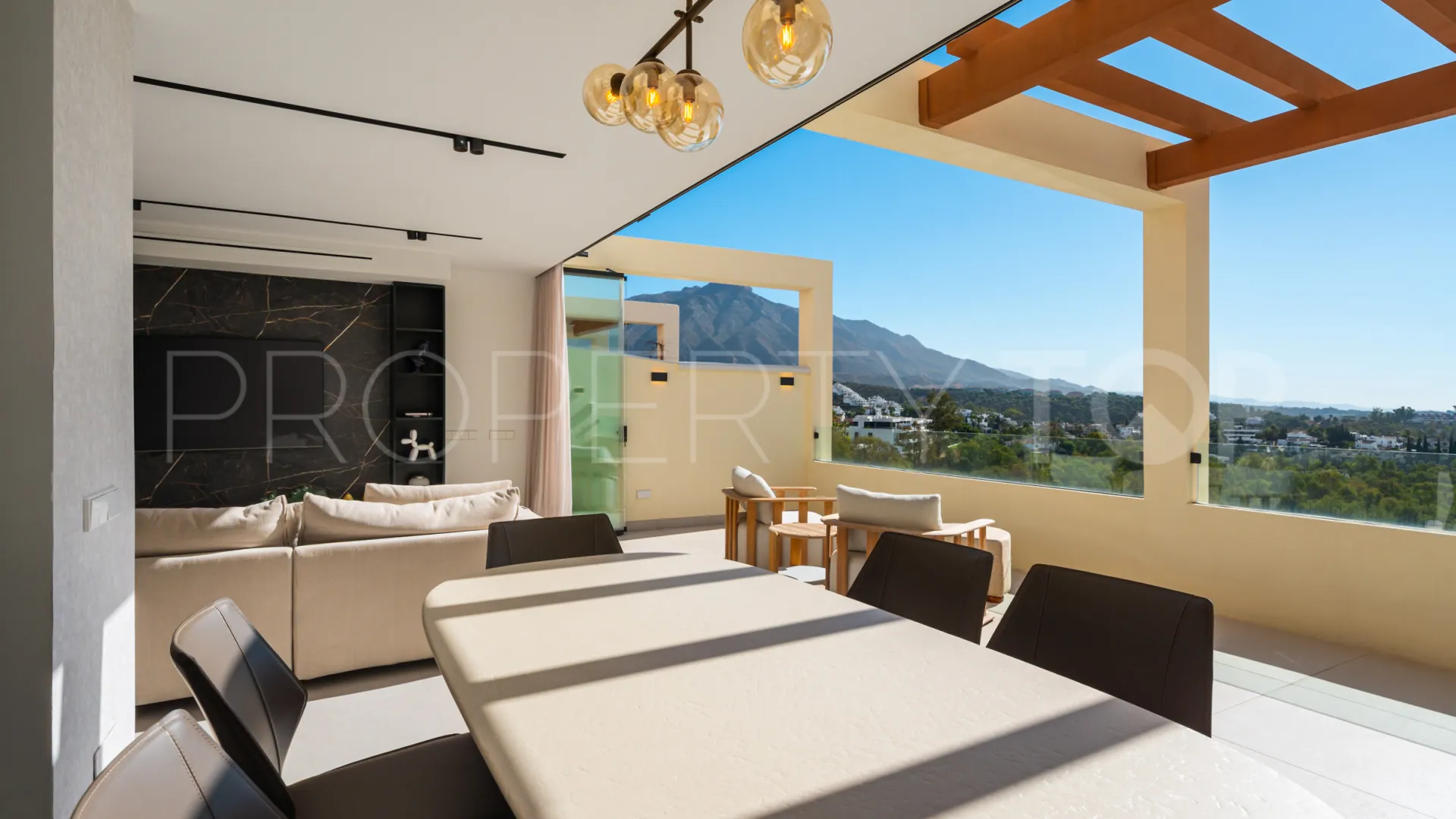 3 bedrooms Palacetes Los Belvederes apartment for sale