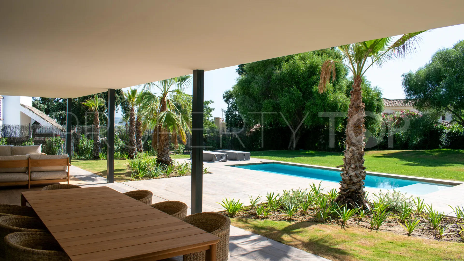 Sotogrande Costa, villa de 5 dormitorios en venta
