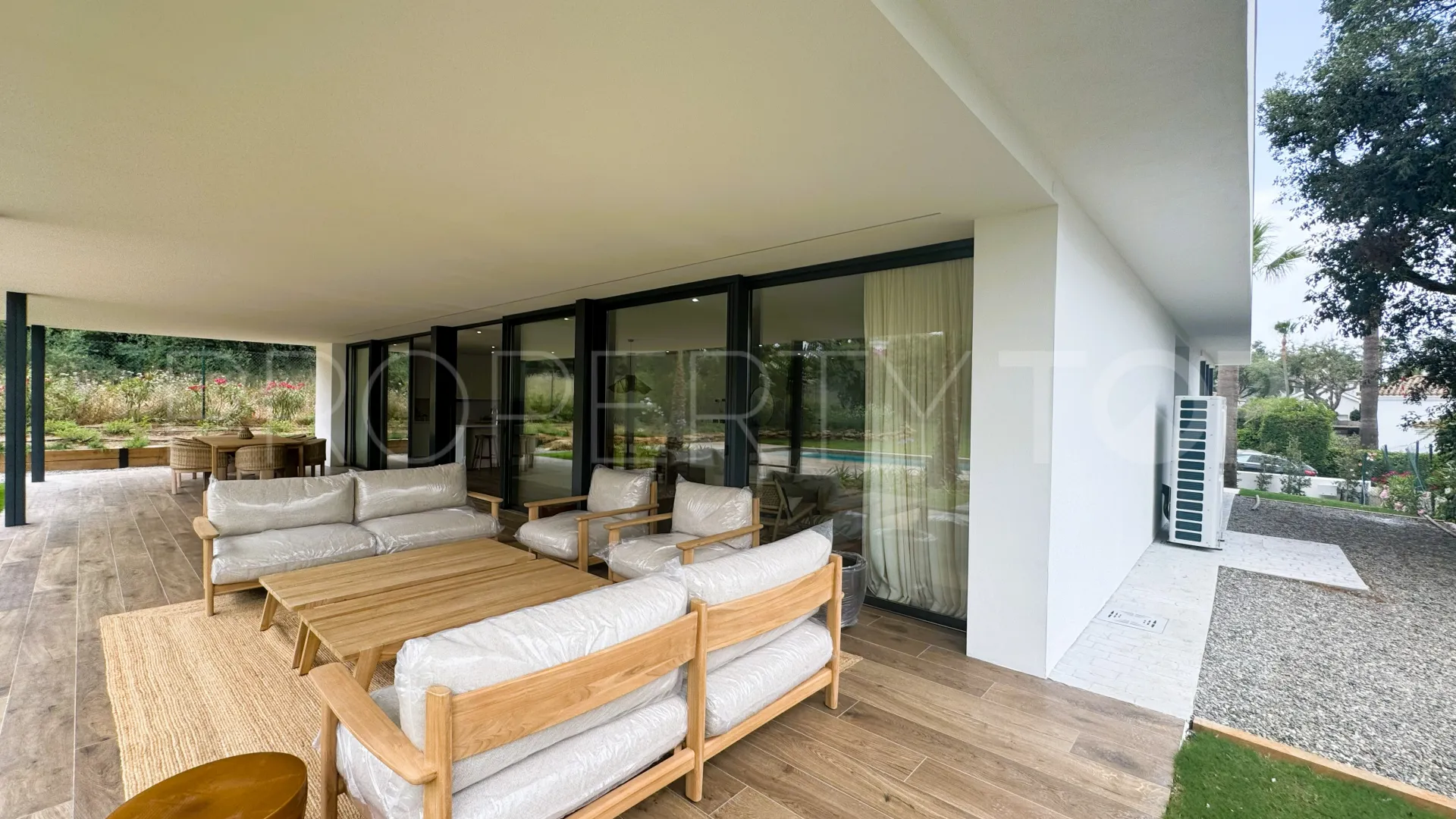Sotogrande Costa, villa de 5 dormitorios en venta