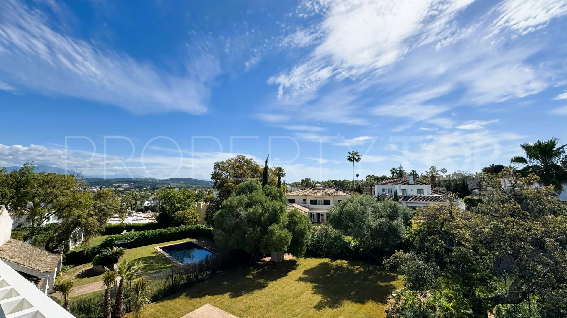 Sotogrande Costa, villa de 5 dormitorios en venta