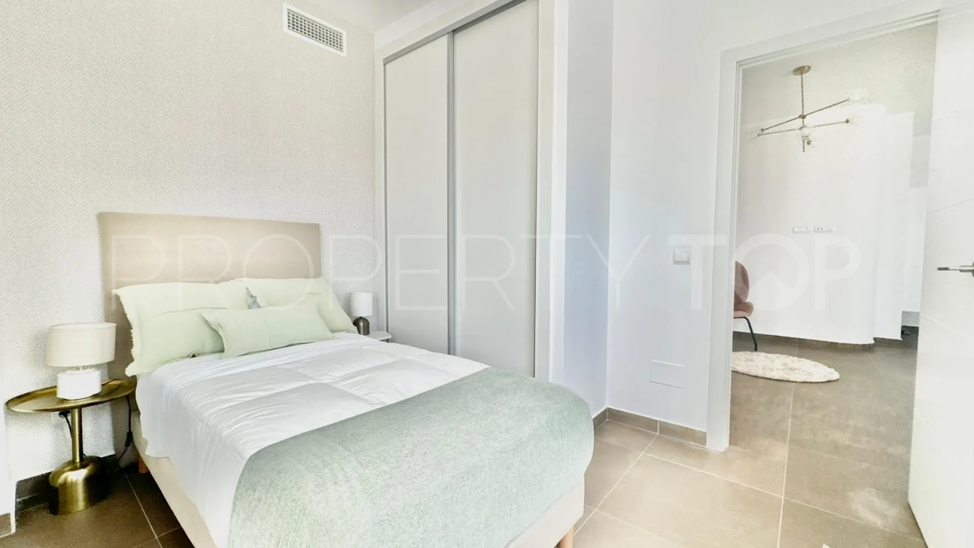 3 bedrooms apartment for sale in Marbella - Puerto Banus