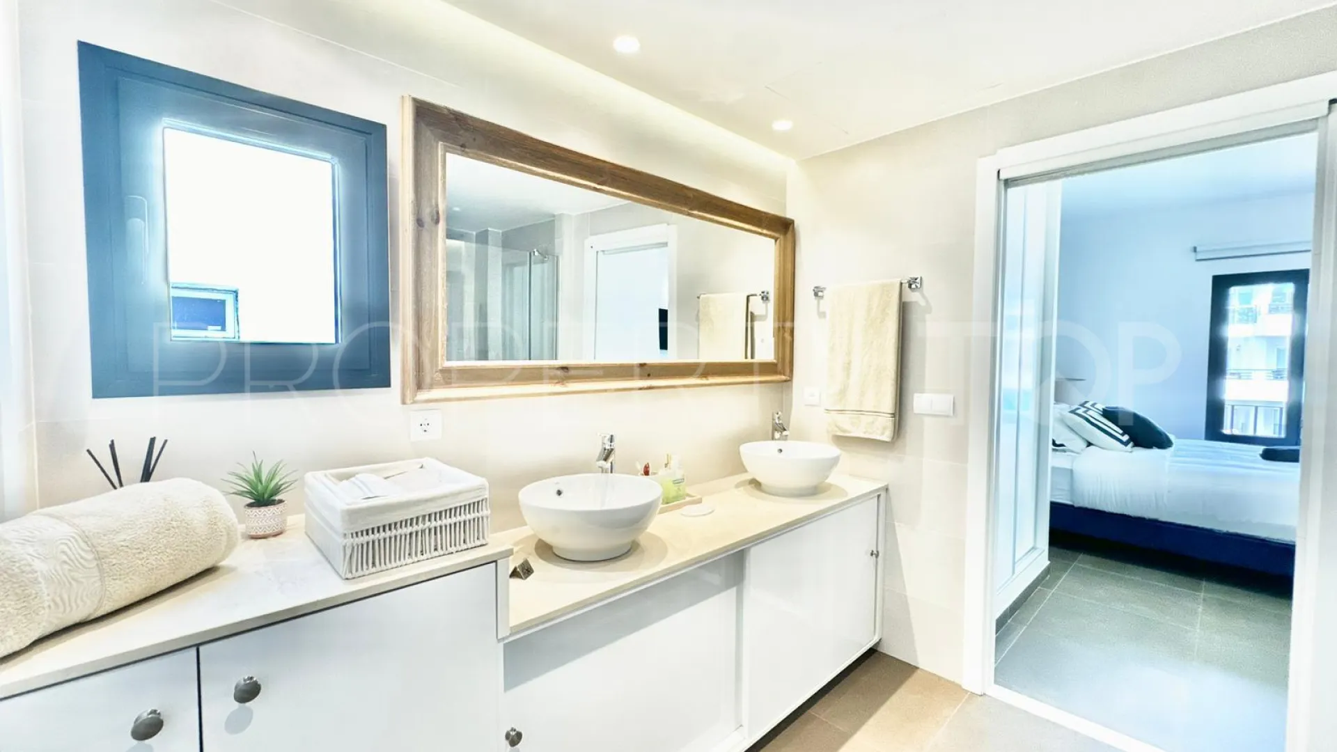3 bedrooms apartment for sale in Marbella - Puerto Banus