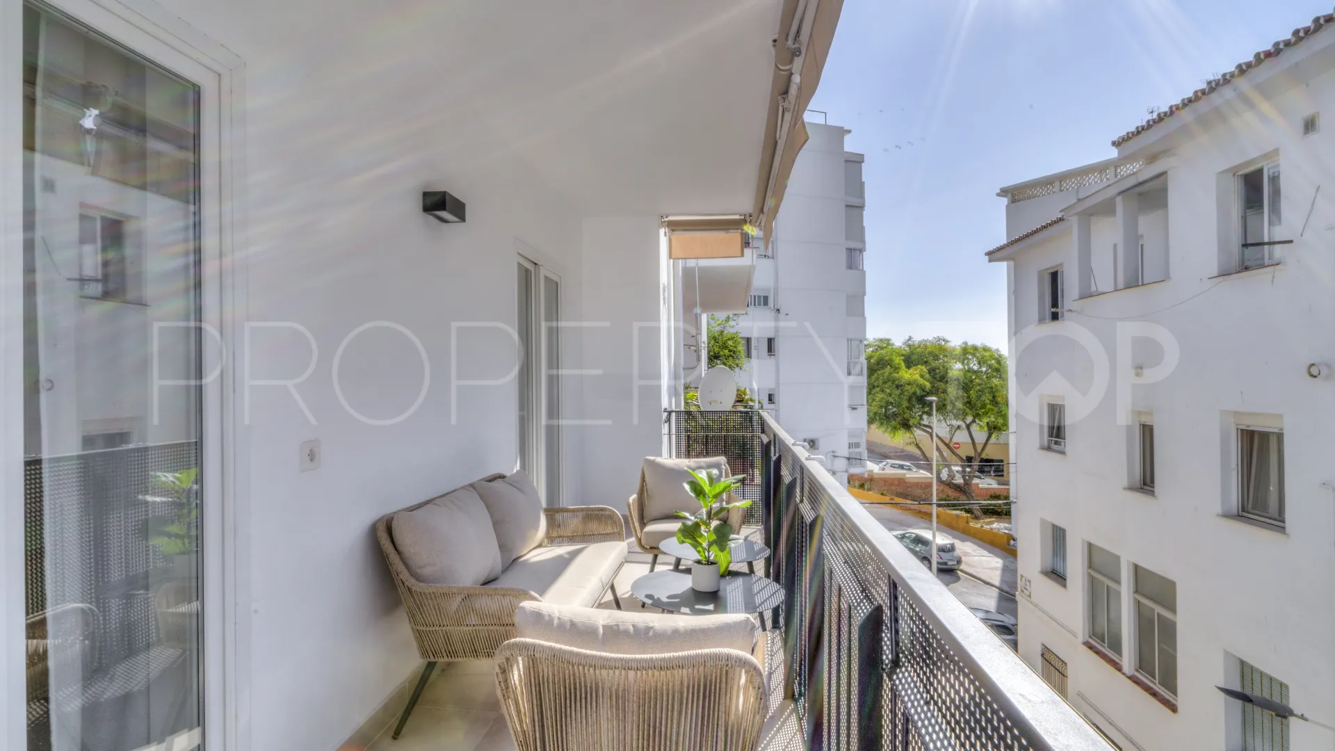 Apartment for sale in Estepona Puerto